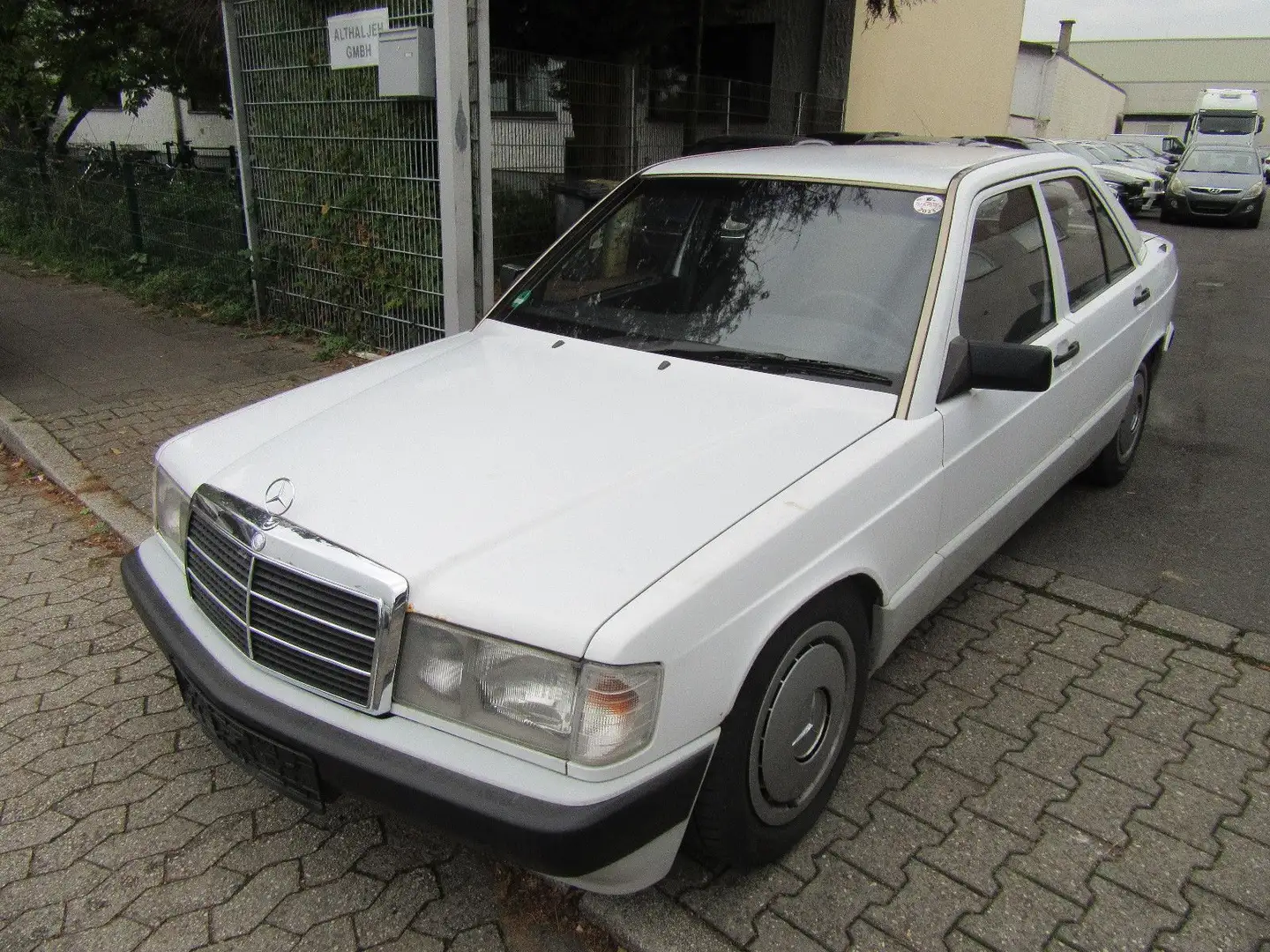 Mercedes-Benz 190 Weiß - 1