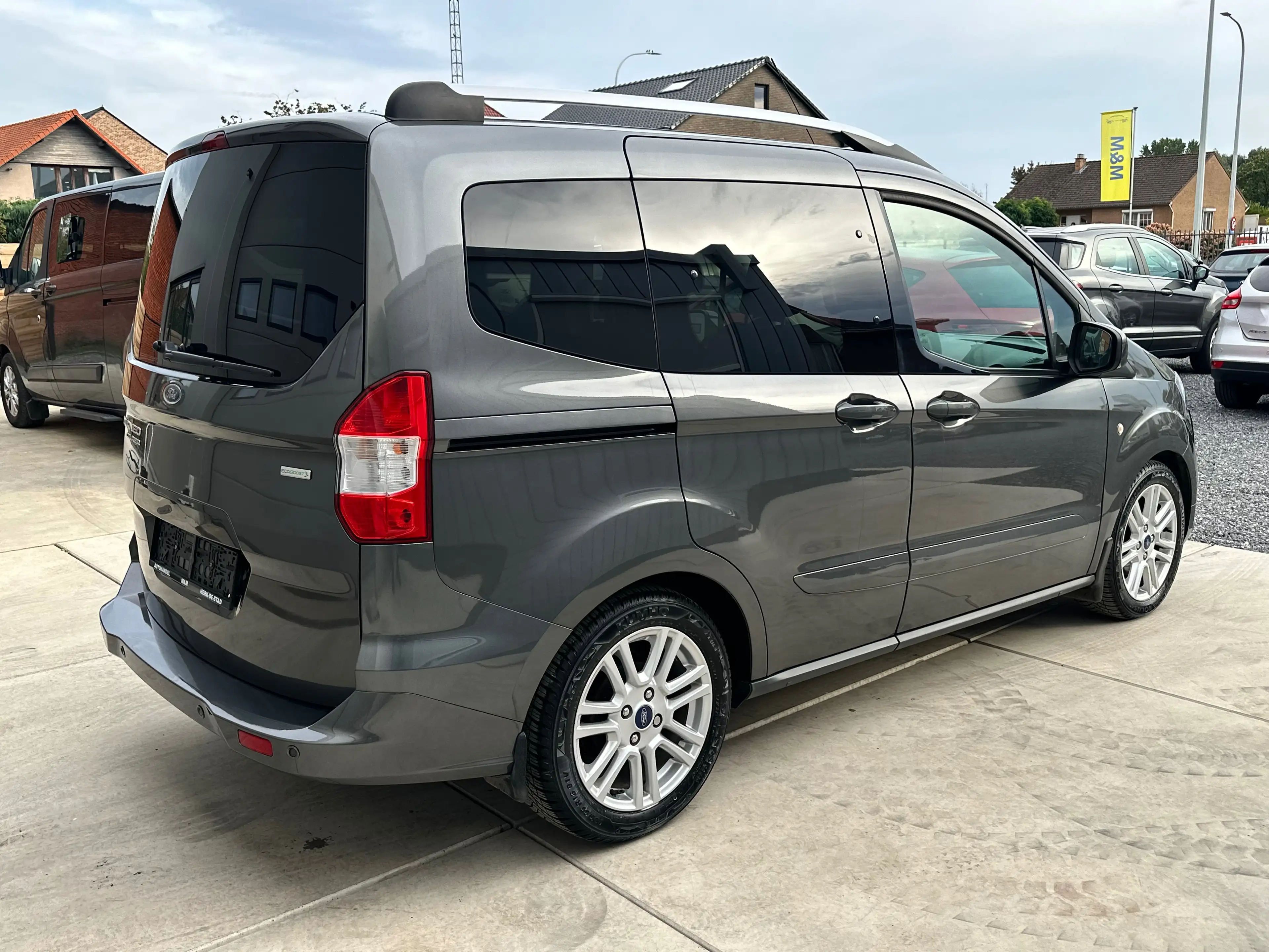 Ford Tourneo Courier Tourneo Courier 1.0 EcoBoost ** 12M Garantie ** — photo 6