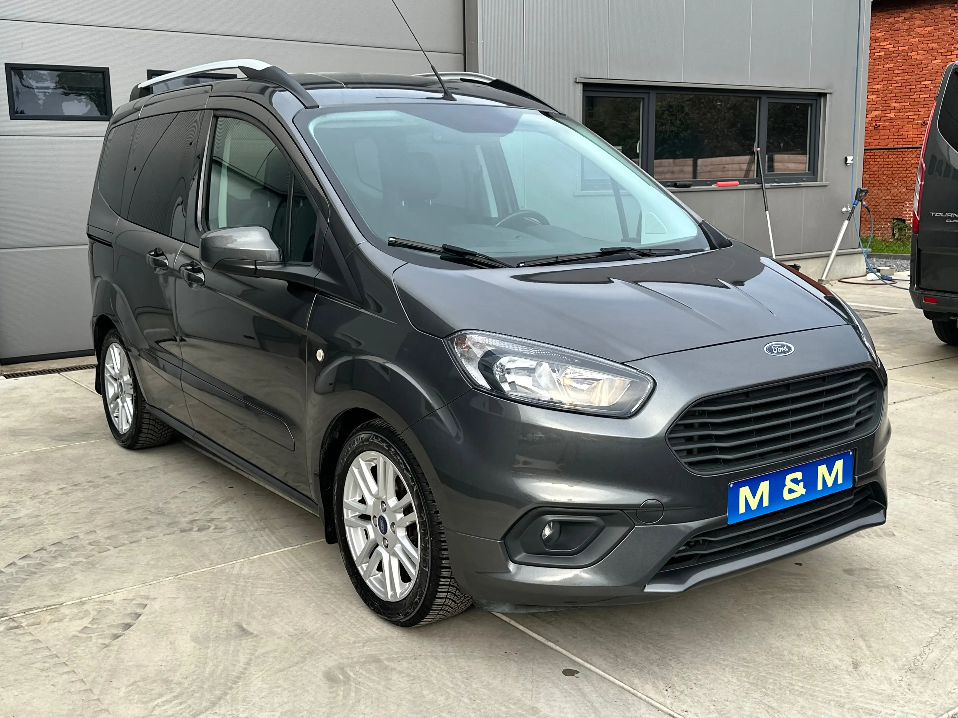 Ford Tourneo Courier Tourneo Courier 1.0 EcoBoost ** 12M Garantie ** — photo 8