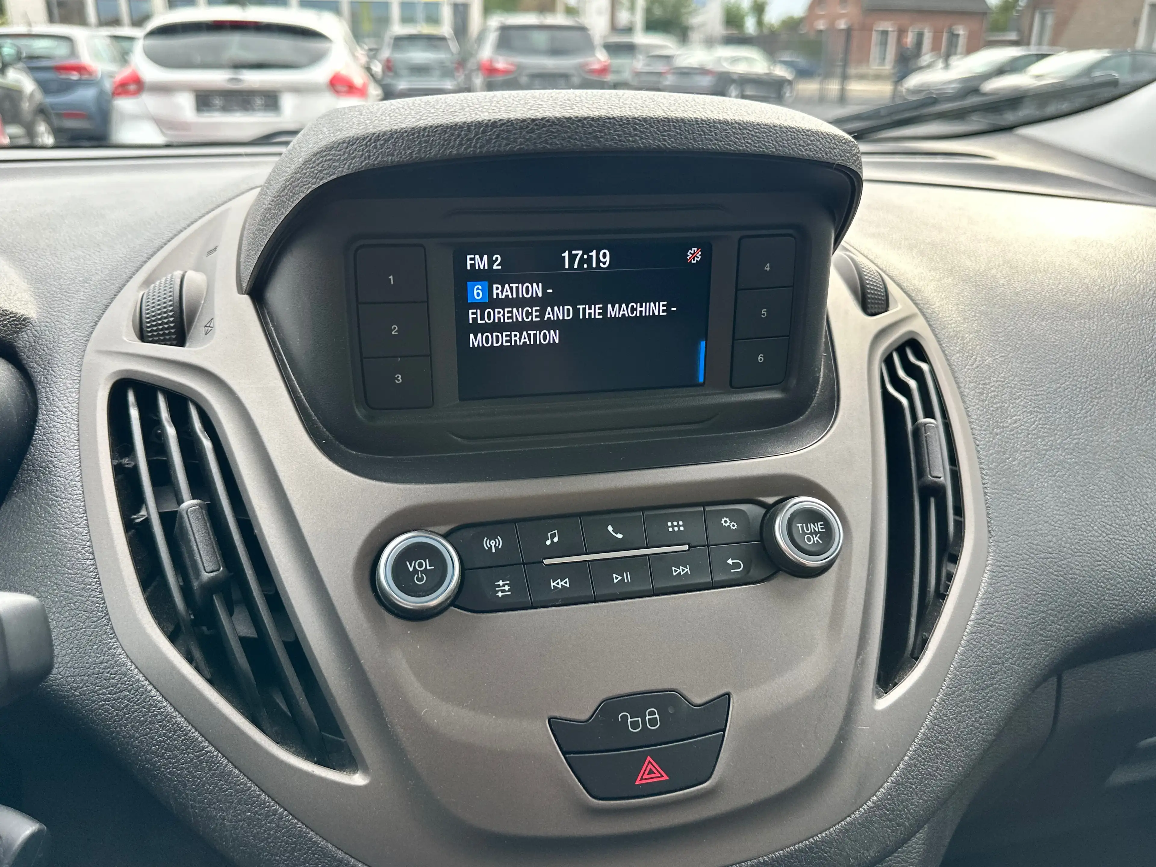 Ford Tourneo Courier Tourneo Courier 1.0 EcoBoost ** 12M Garantie ** — photo 14