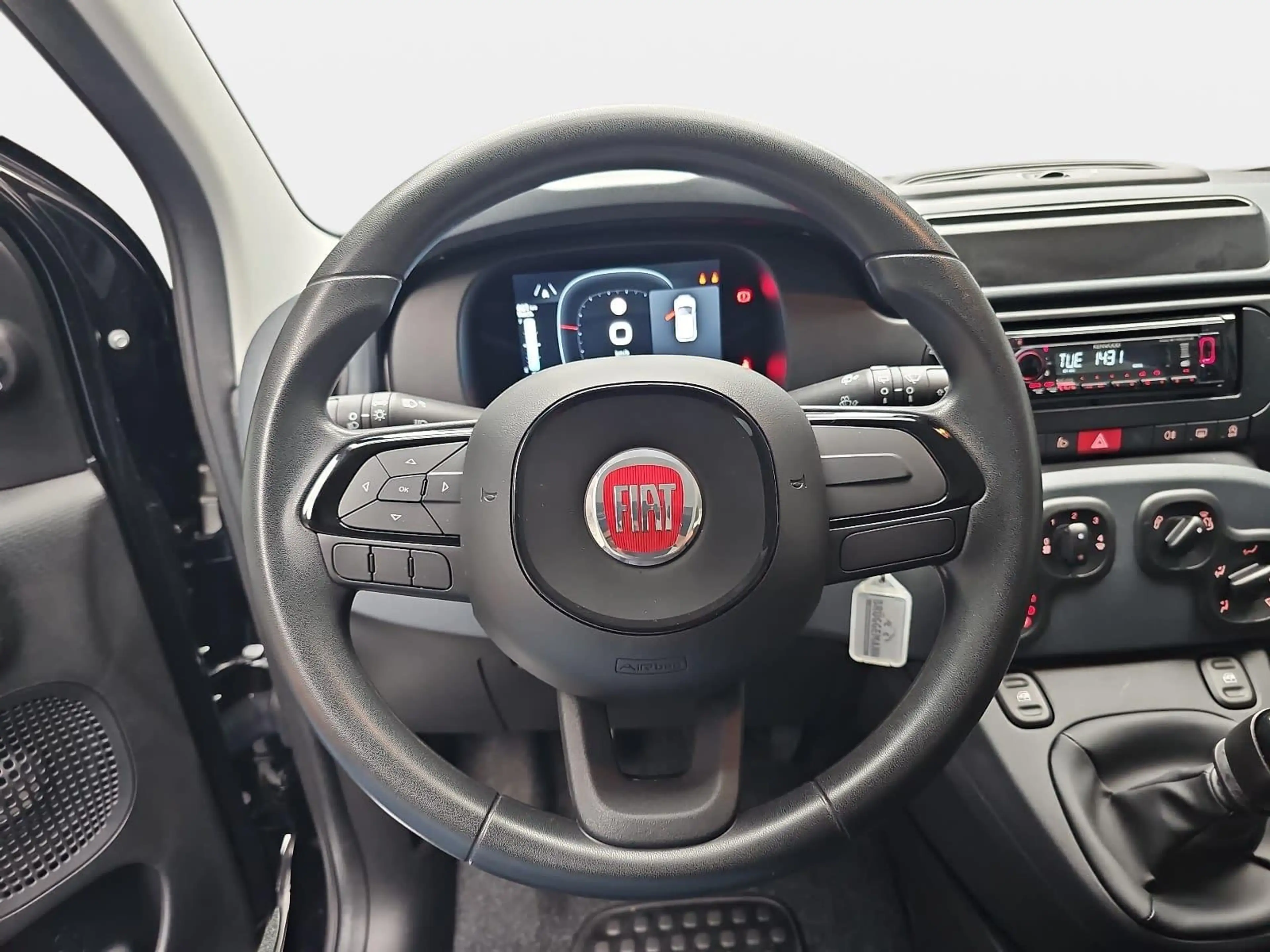 Fiat Panda PANDA 1.0 GSE HYBRID POP — photo 14