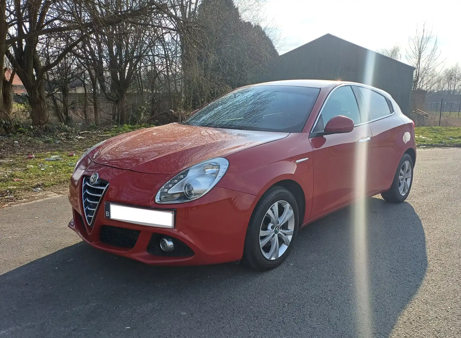 Alfa Romeo Giulietta Giulietta 1.6 JTDm Distinctive Rouge - 2