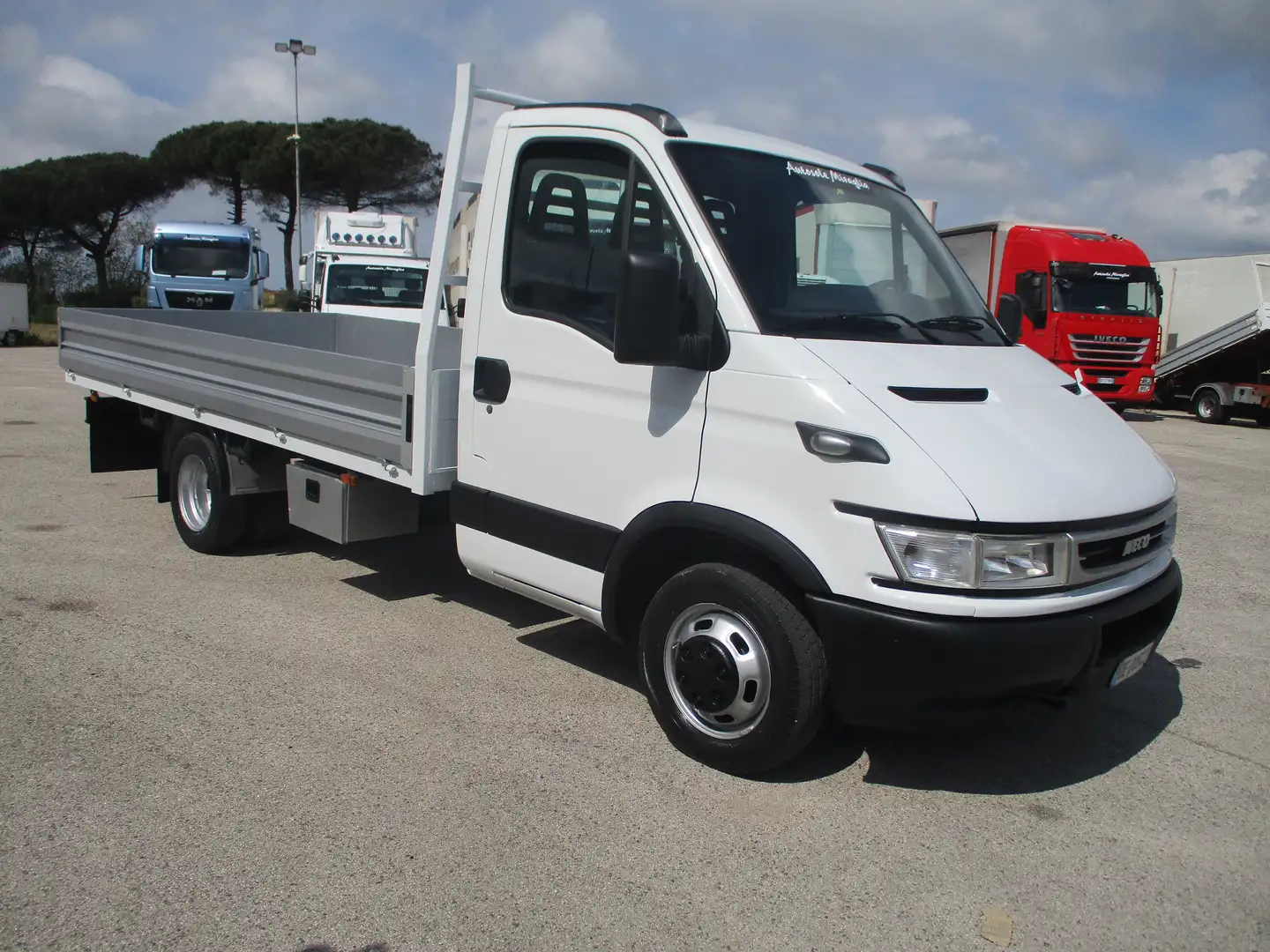 Iveco Daily 35C10 2.3 MULTIJET CASSONE FISSO DA 4.20 METRI Alb - 1