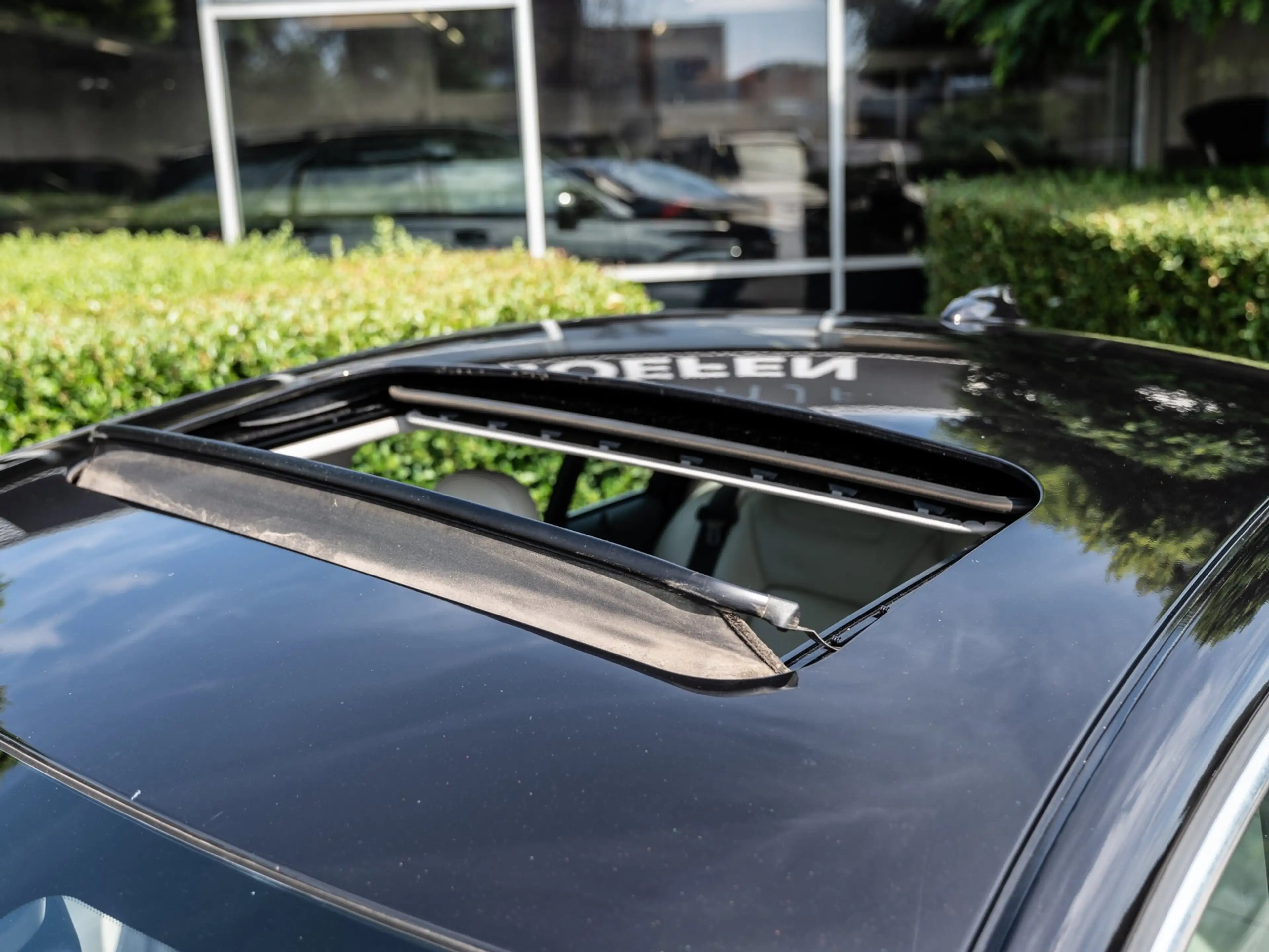 Volvo S80 2.0 T5 Limited Edition - AUTOMAAT - PANORAMADAK - — photo 3