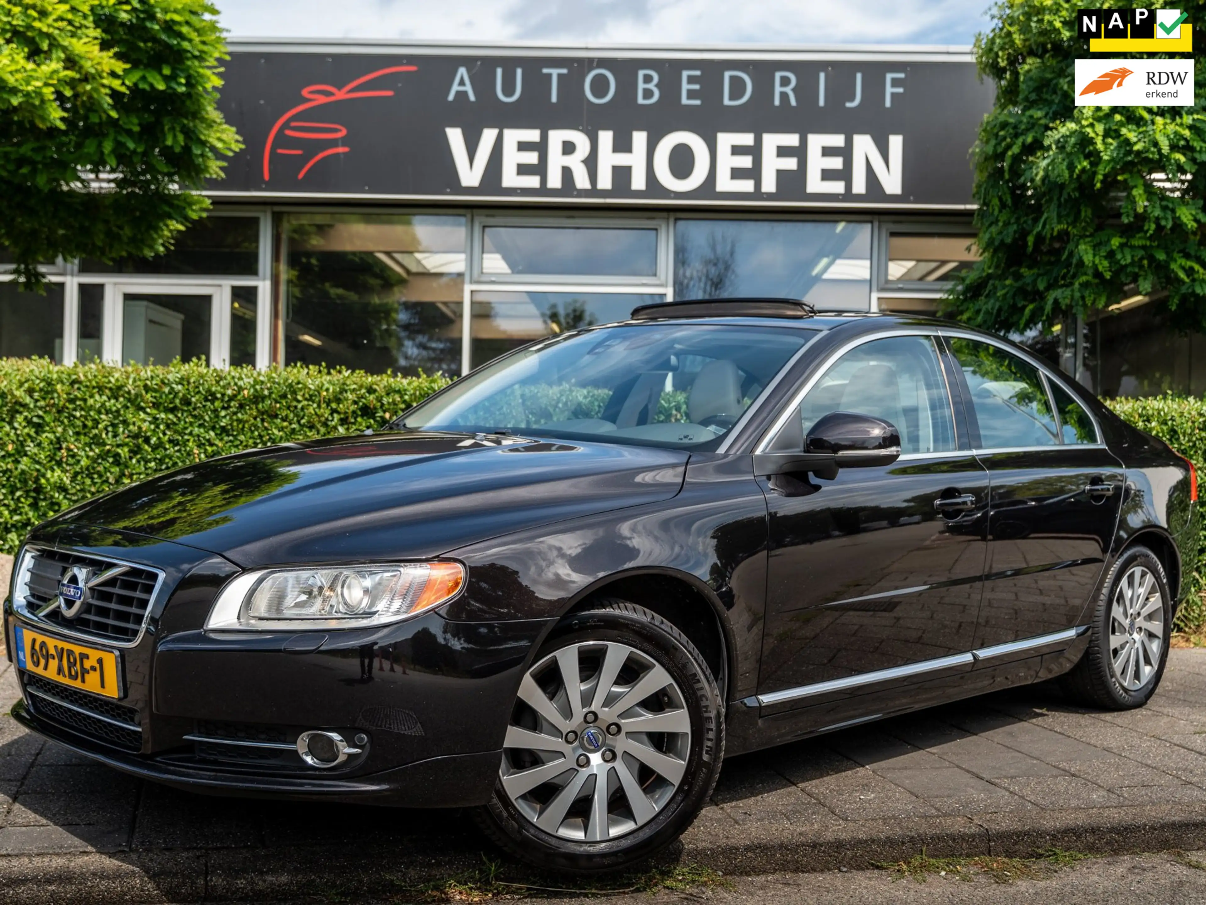 Volvo S80 2.0 T5 Limited Edition - AUTOMAAT - PANORAMADAK -