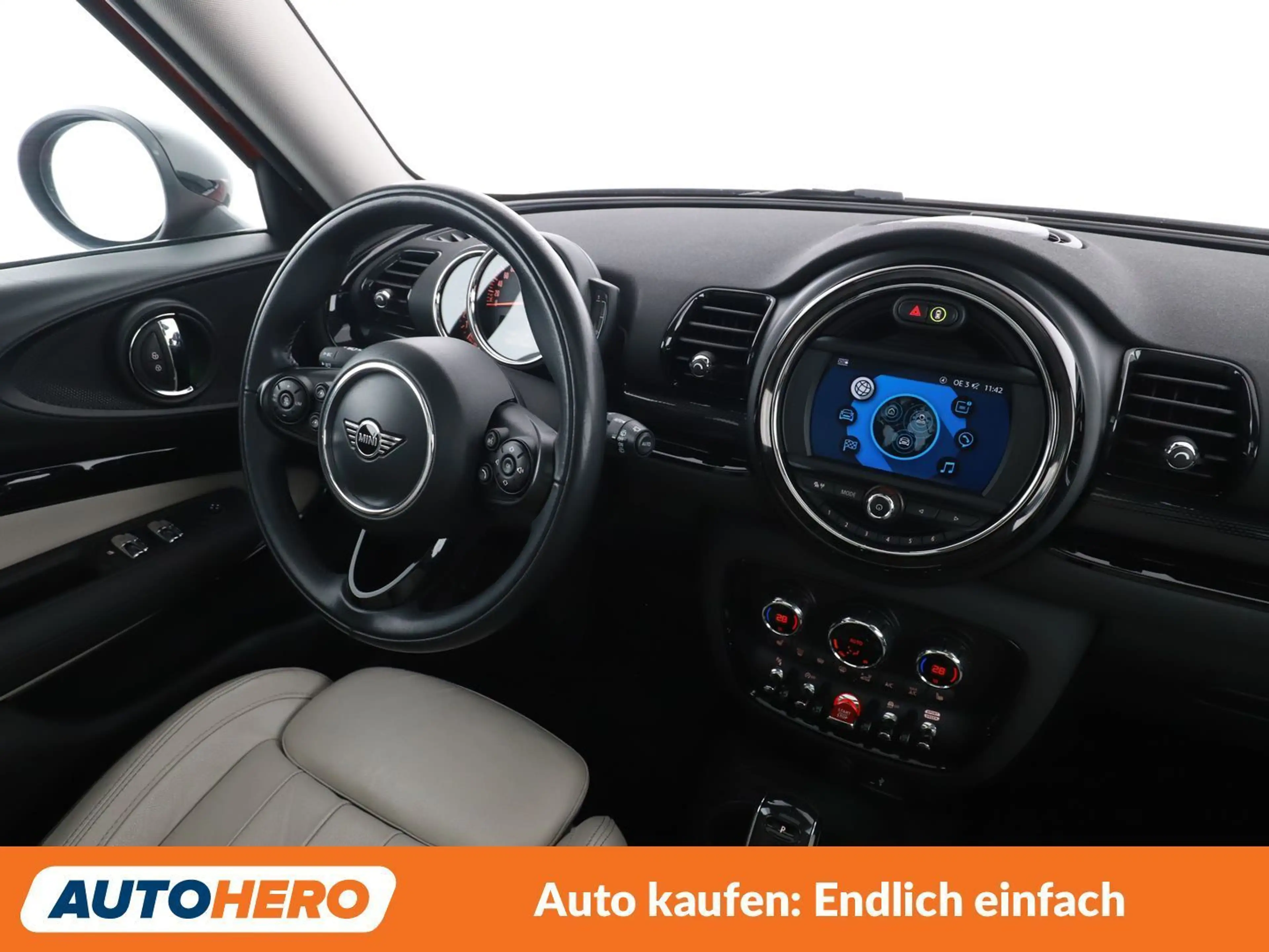 MINI Cooper SD Clubman Cooper SD ALL4 — photo 13
