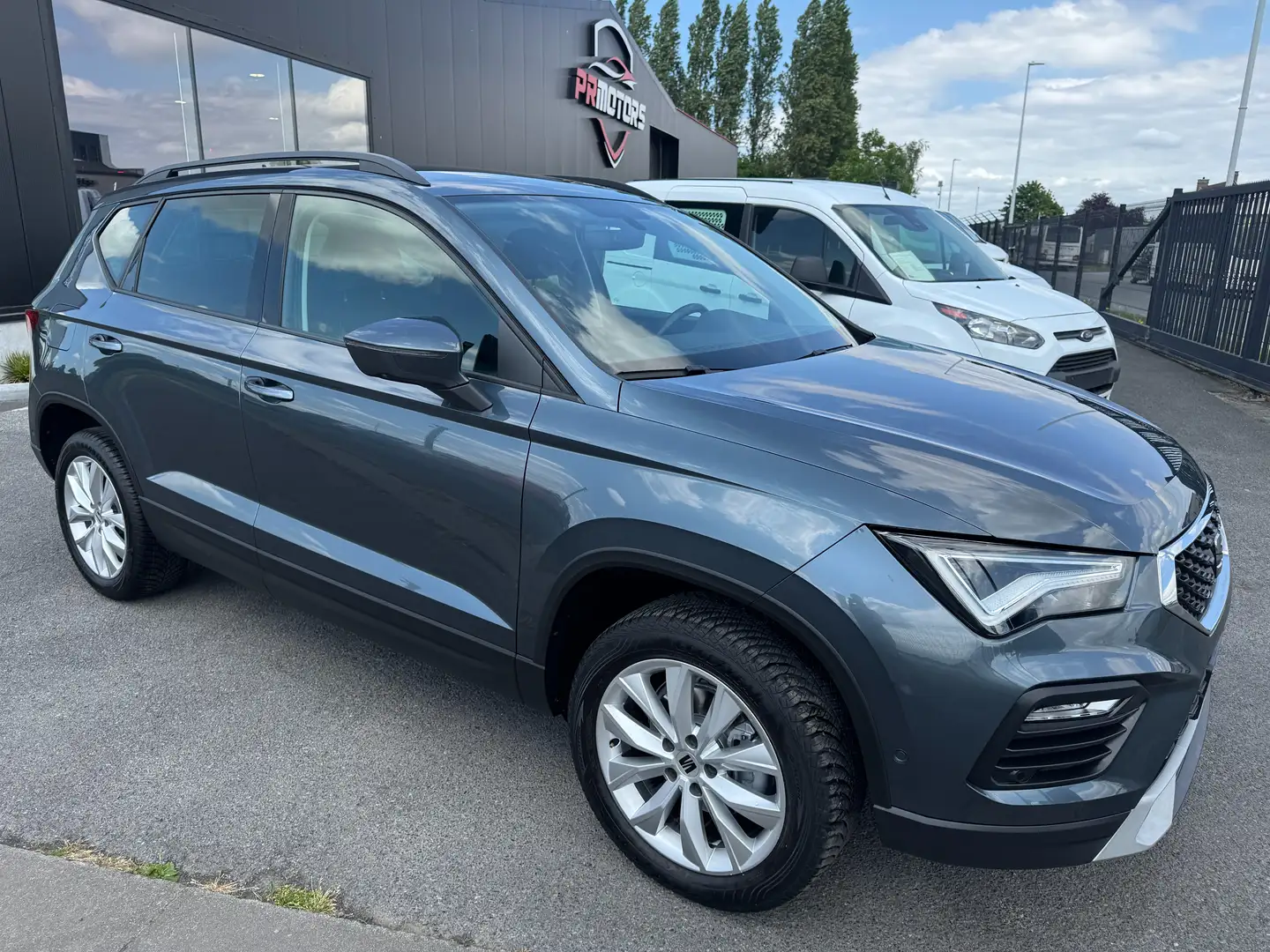 SEAT Ateca Ateca 1.0 TSI 1st eig ohboek parkeerassist Grijs - 1