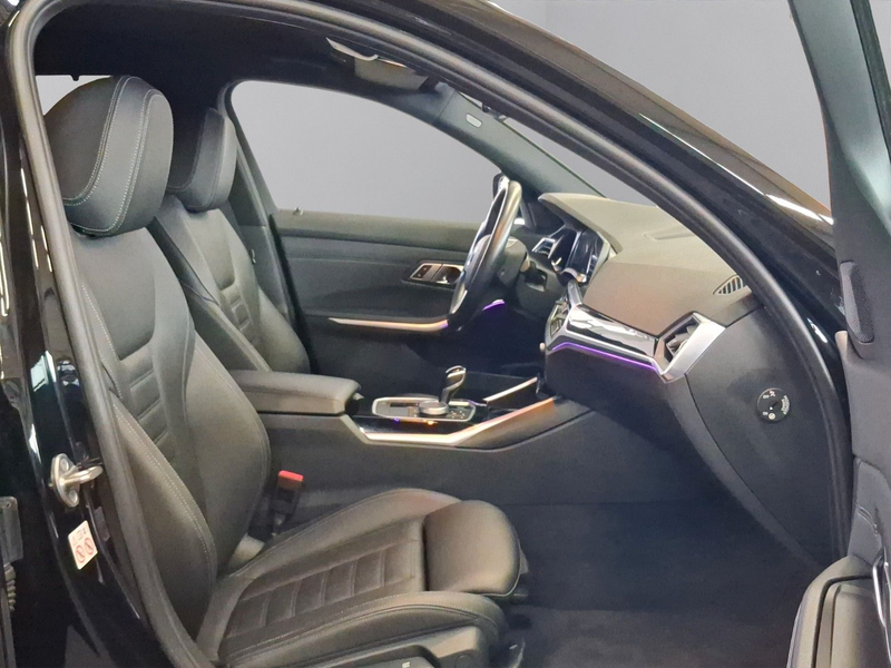 BMW 320 i Tour. Sport Line,Navi,LED,Leder,Ambi,Kamera — photo 9