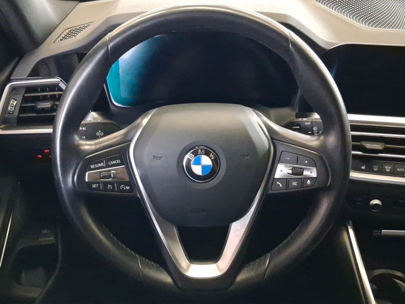 BMW 320 i Tour. Sport Line,Navi,LED,Leder,Ambi,Kamera — photo 14