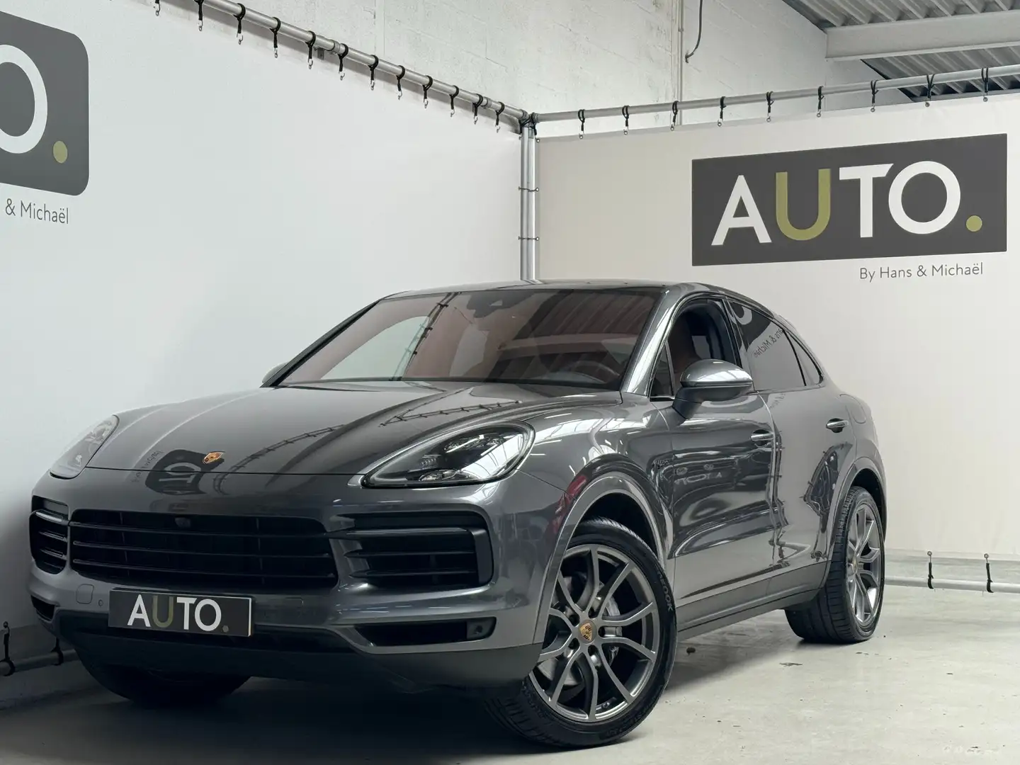 Porsche Cayenne 3.0i V6 PHEV Tiptronic S Gris - 1