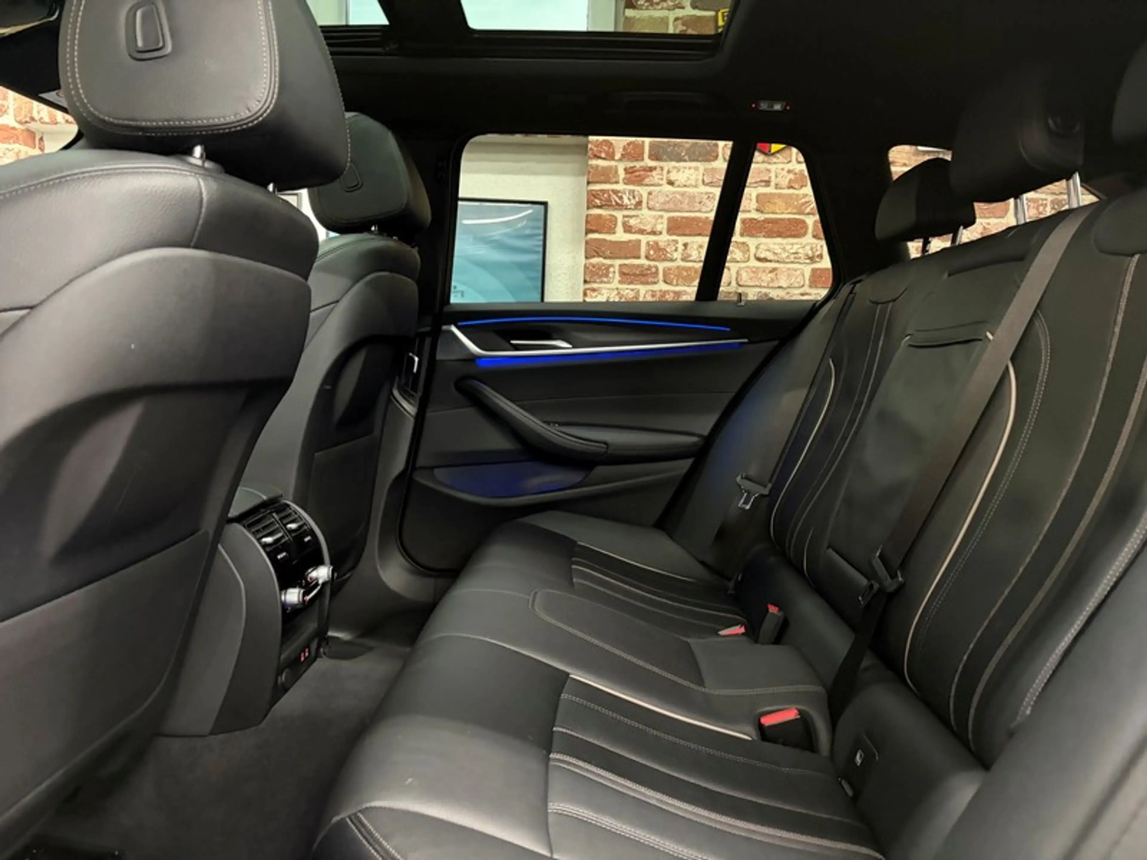 BMW 540 540dA Touring 3.0 340cv Auto xDrive M-SPORT — photo 6