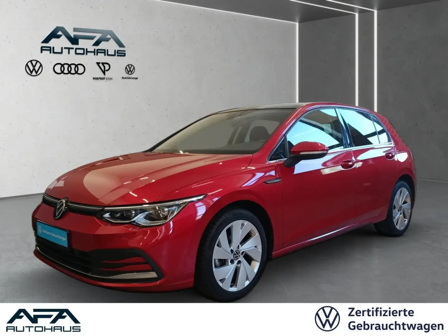 Volkswagen Golf VIII 1.5 TSI Style Pano*StHz*AHK*Matrix*ACC Rojo - 1