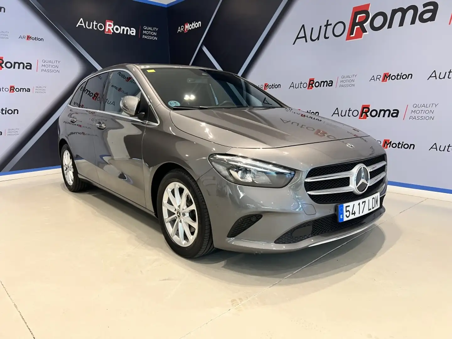 Mercedes-Benz B 180 7G-DCT Gris - 1