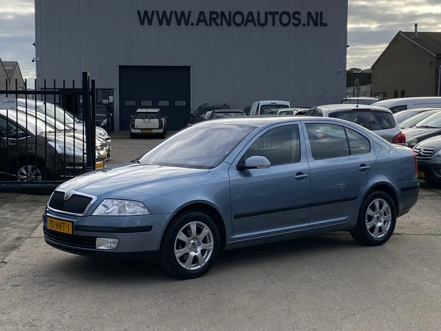 Skoda Octavia 1.6 Ambiente 5-DEURS, 1E EIGENAAR, AIRCO, CRUISE C Blauw - 1