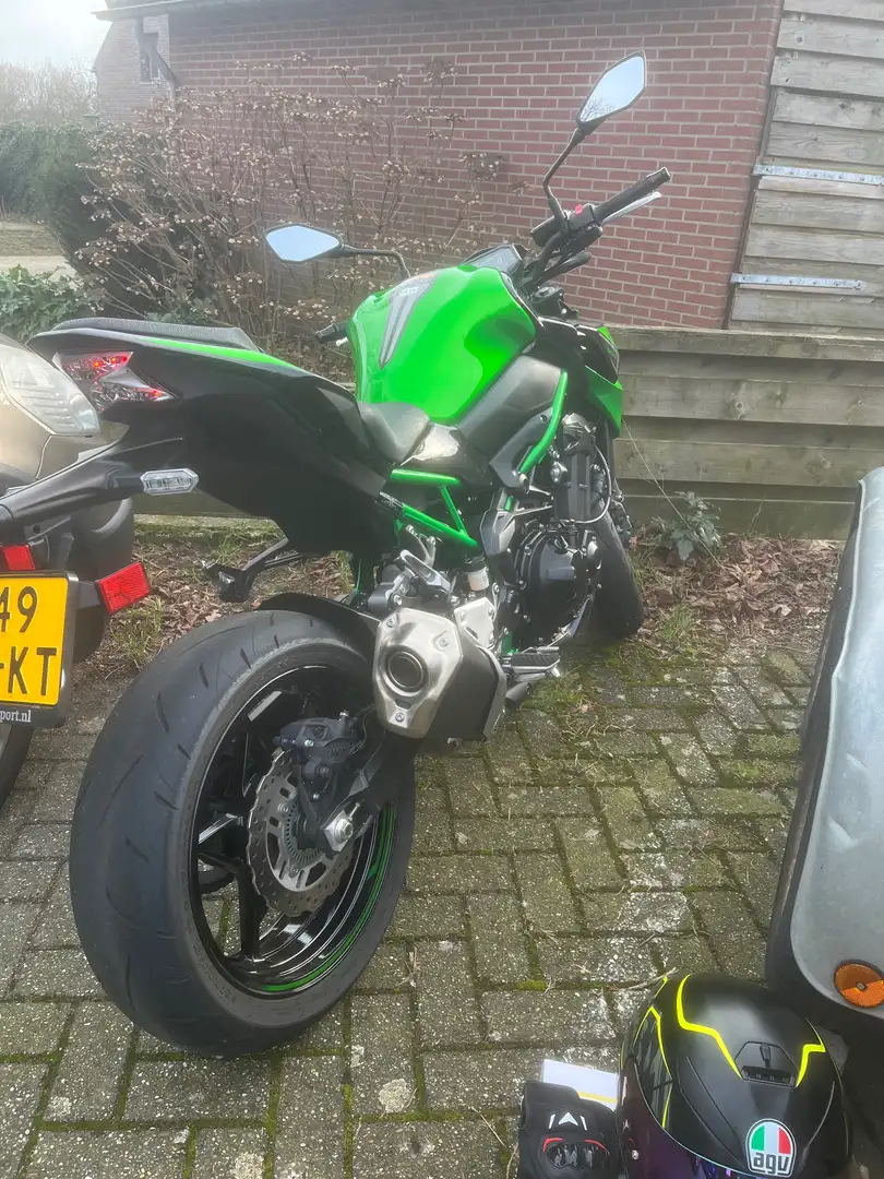 Kawasaki 900 Z 70KW Vert - 2