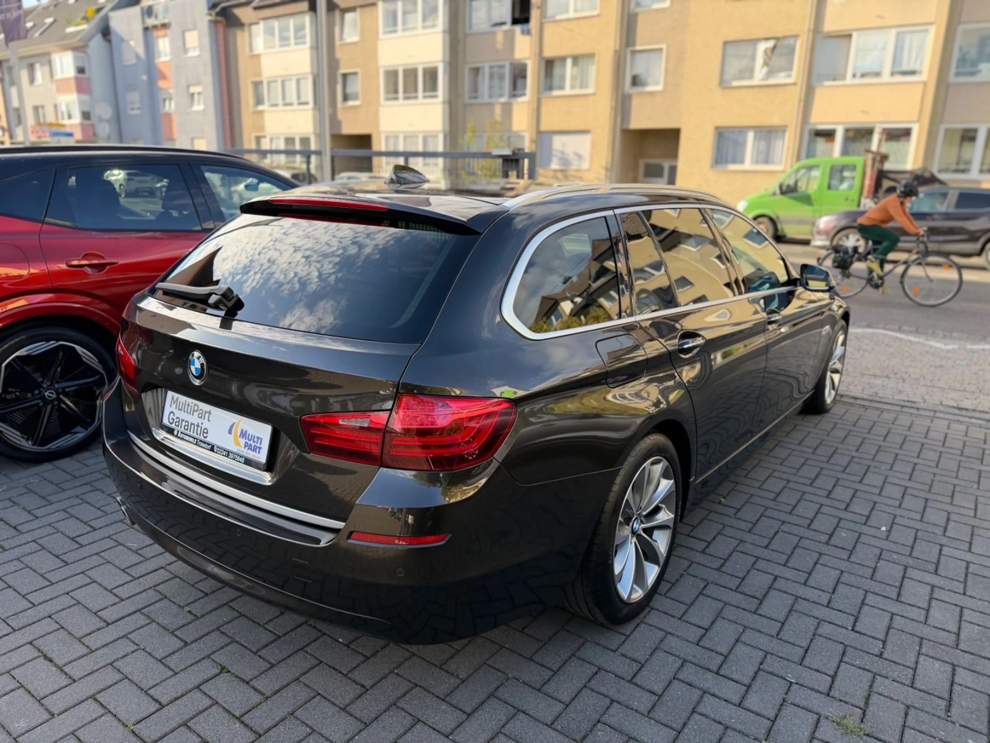 BMW 520 d Touring*PANO*SHZ*LED*HUD*LEDER*TÜV NEU — photo 7