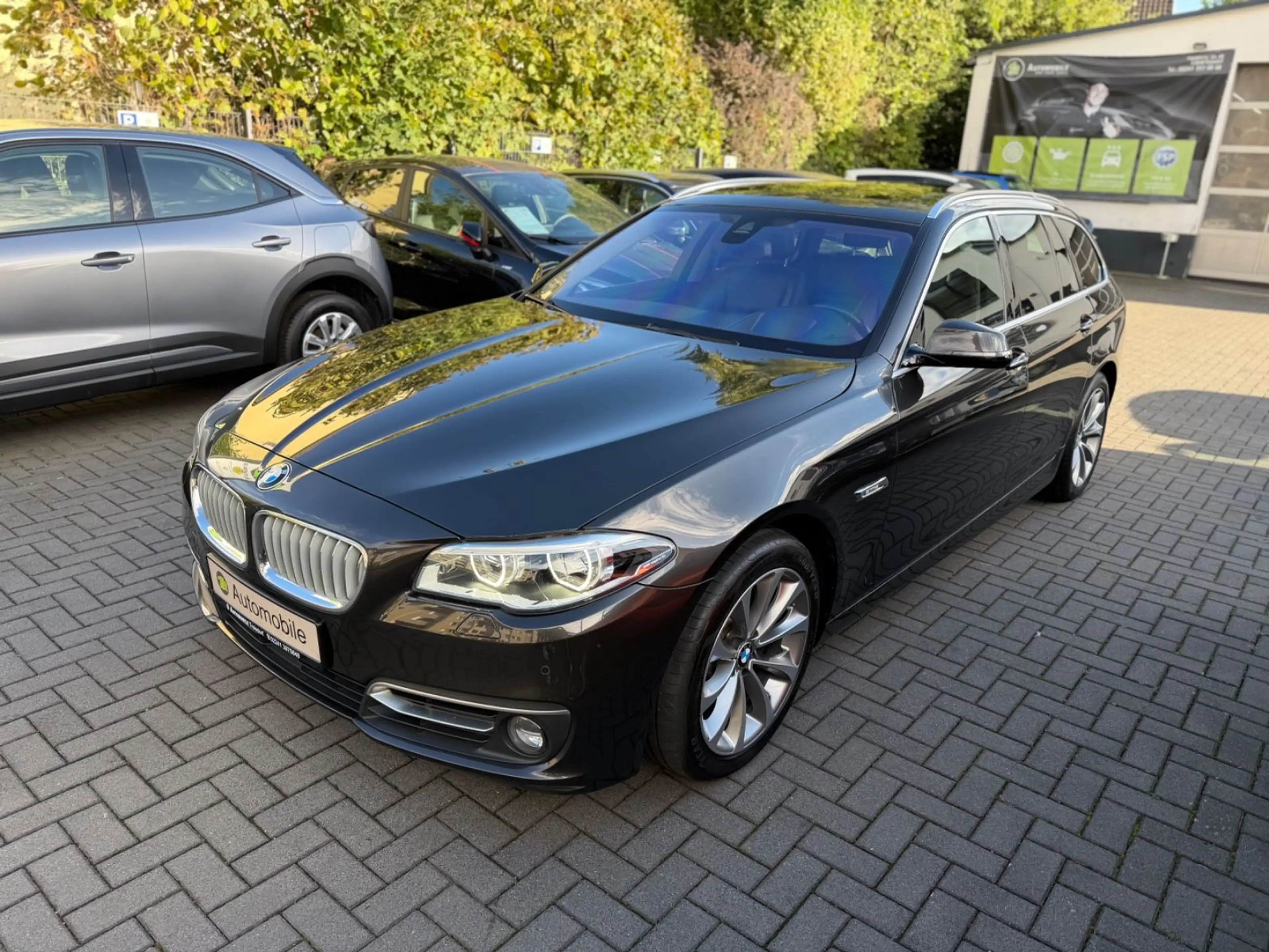 BMW 520 d Touring*PANO*SHZ*LED*HUD*LEDER*TÜV NEU — photo 3