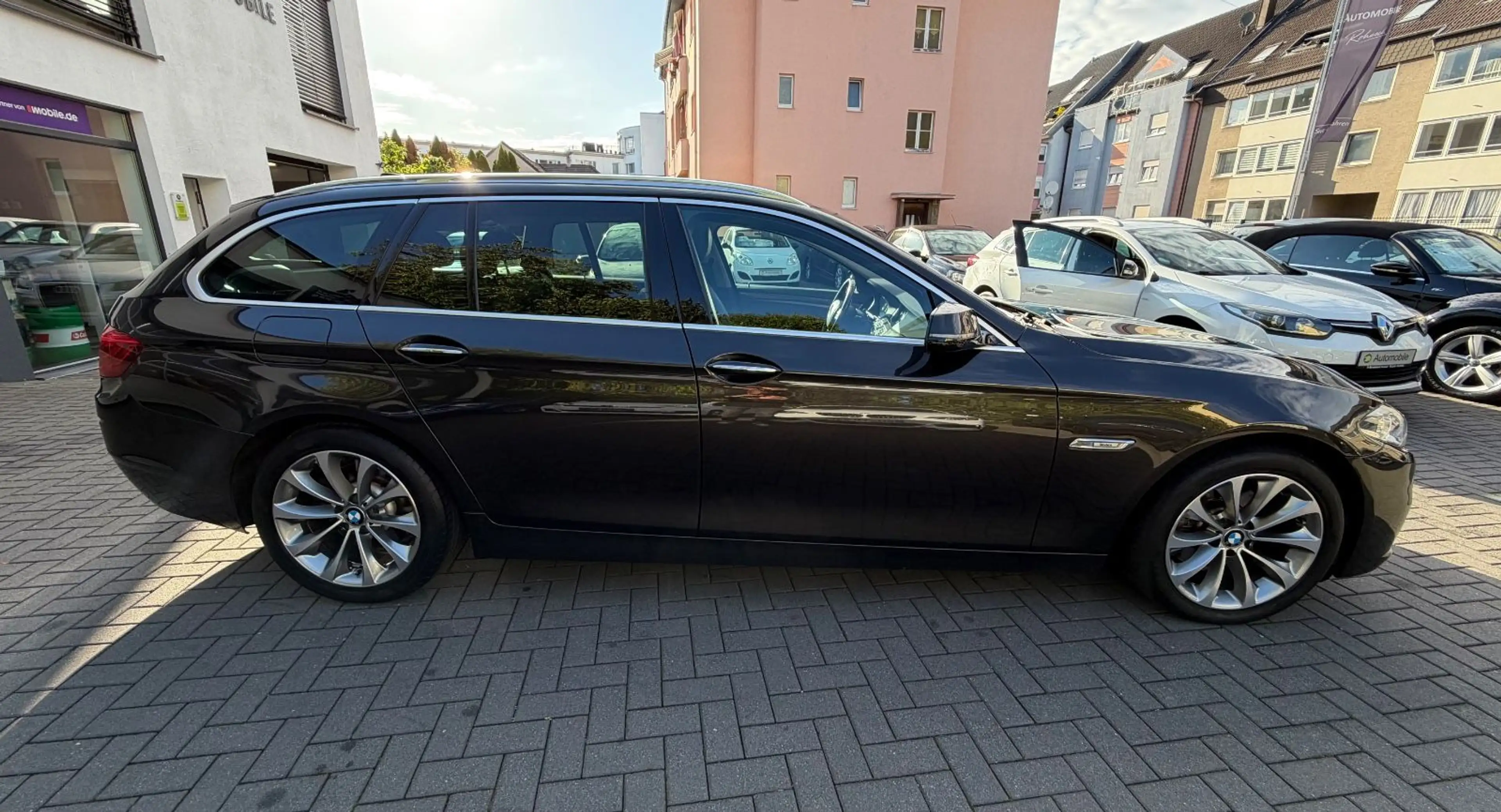 BMW 520 d Touring*PANO*SHZ*LED*HUD*LEDER*TÜV NEU — photo 8