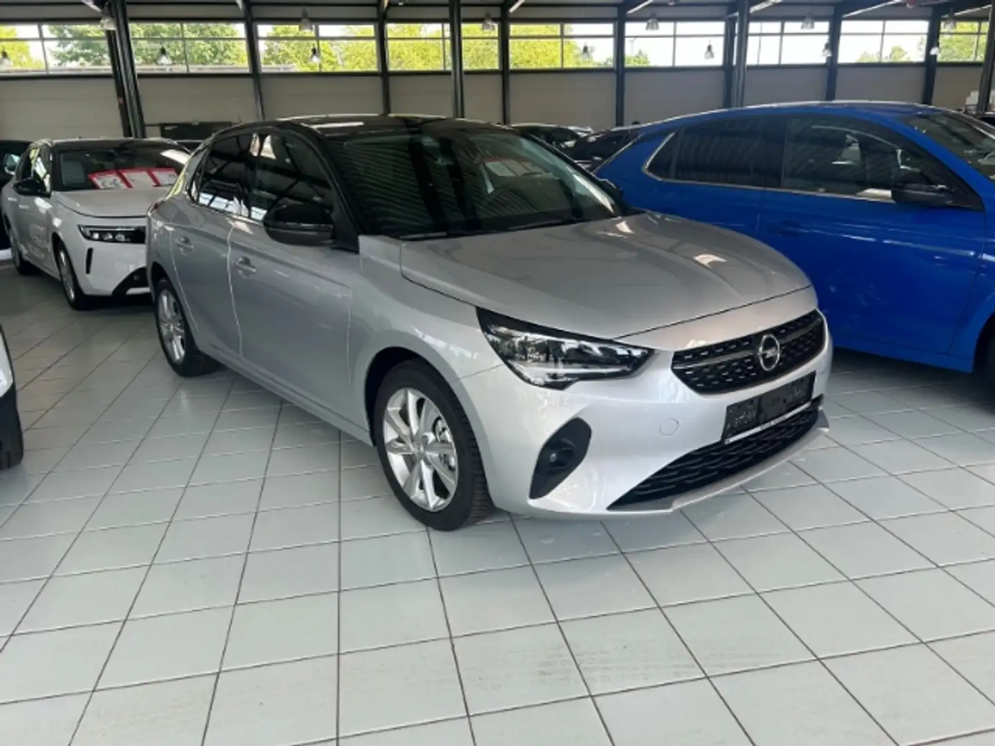 Opel Corsa Opel Corsa, Elegance, 1.5 Diesel, MT6, Navi Pro, S Silber - 1