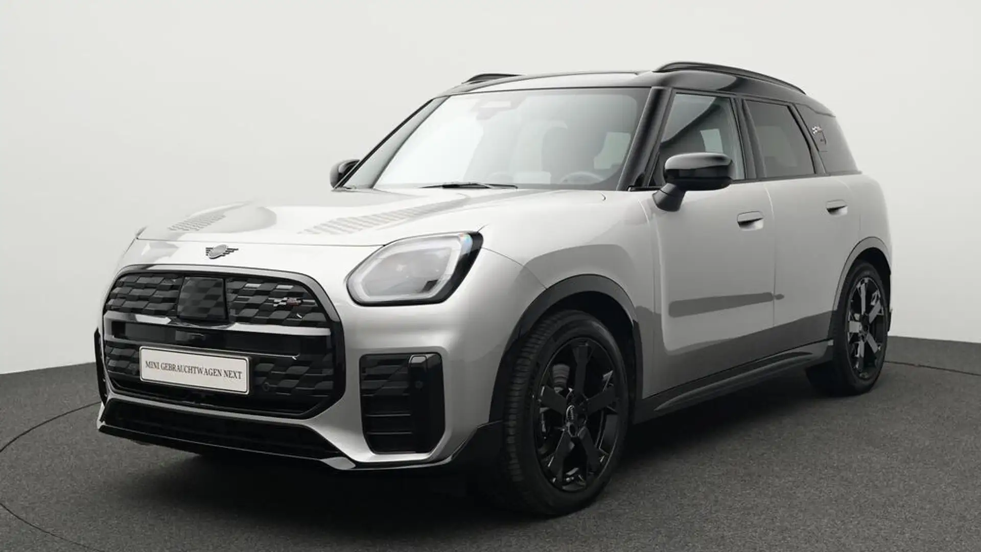 MINI Countryman SE All4 John Cooper Works Trim Grau - 1