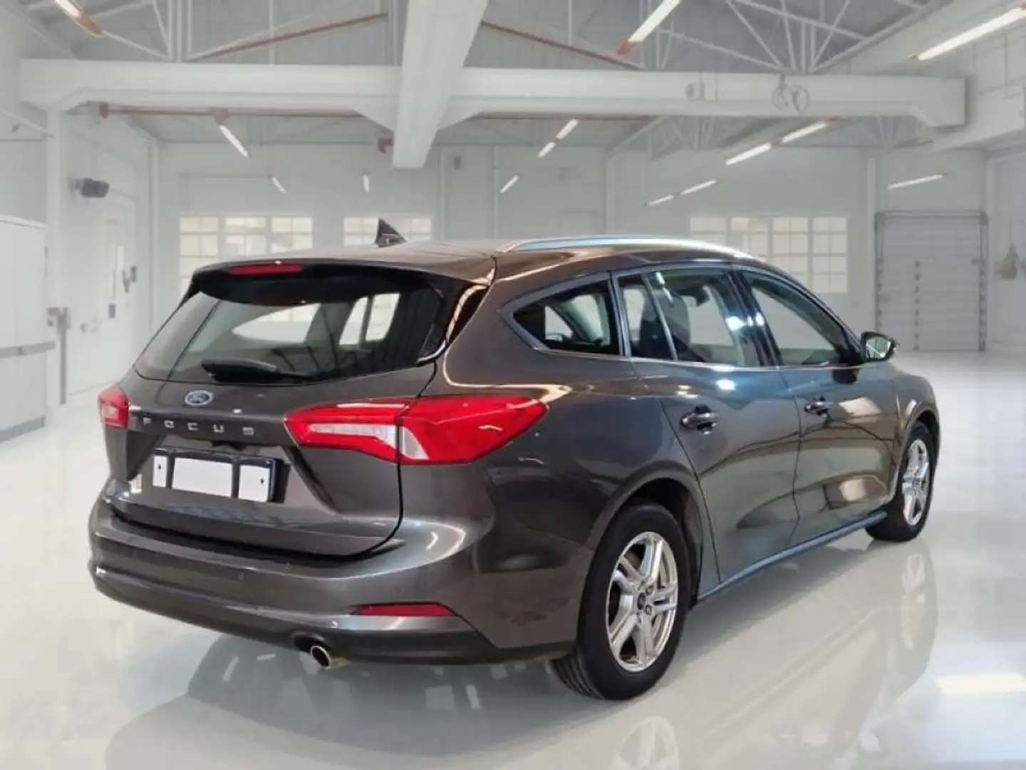 Ford Focus 1.5 EcoBlue 95 CV SW Business Gris - 2