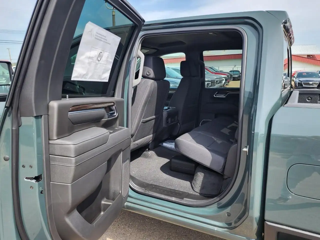 Chevrolet Silverado 3500 photo Chevrolet Silverado 3500