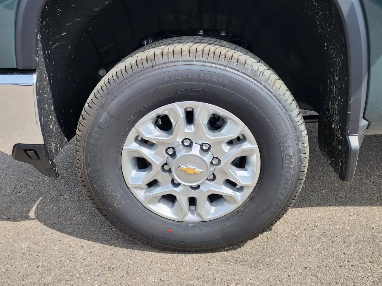 Chevrolet Silverado 3500 photo Chevrolet Silverado 3500