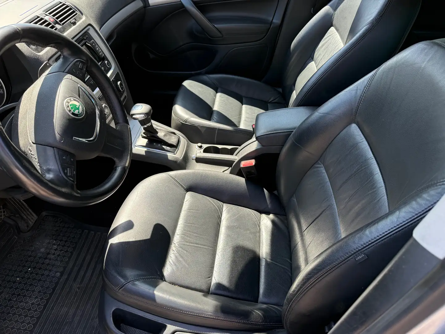 Skoda Octavia Elegance Argent - 1