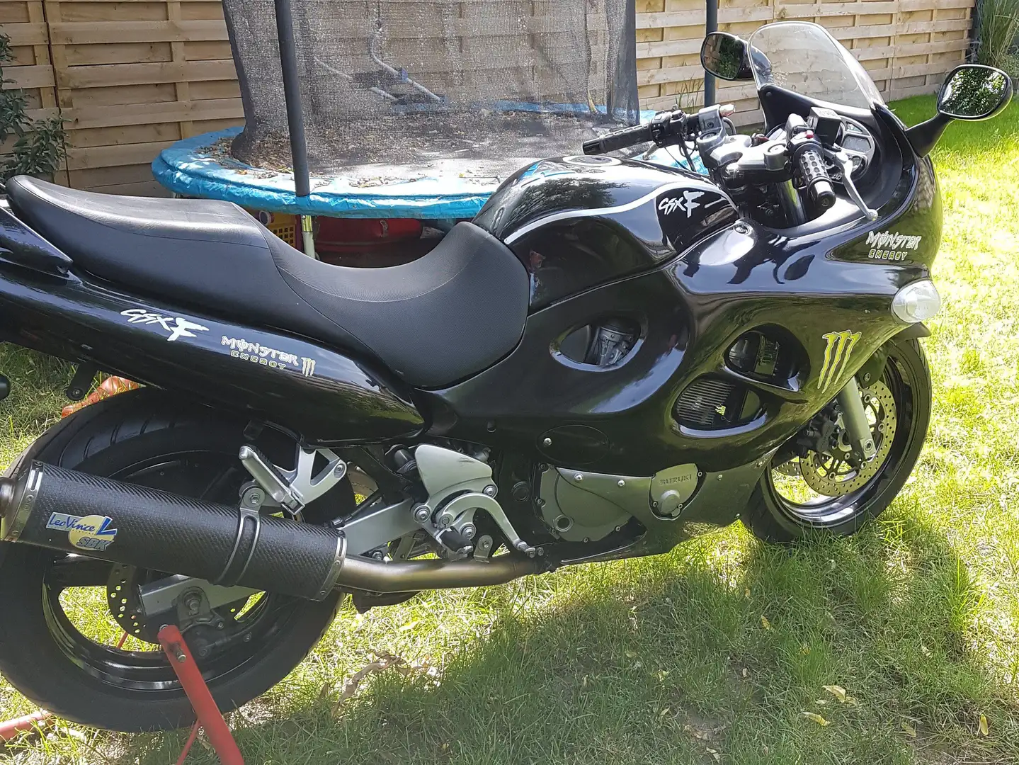Suzuki GSX 750 GSX750F Чёрный - 2