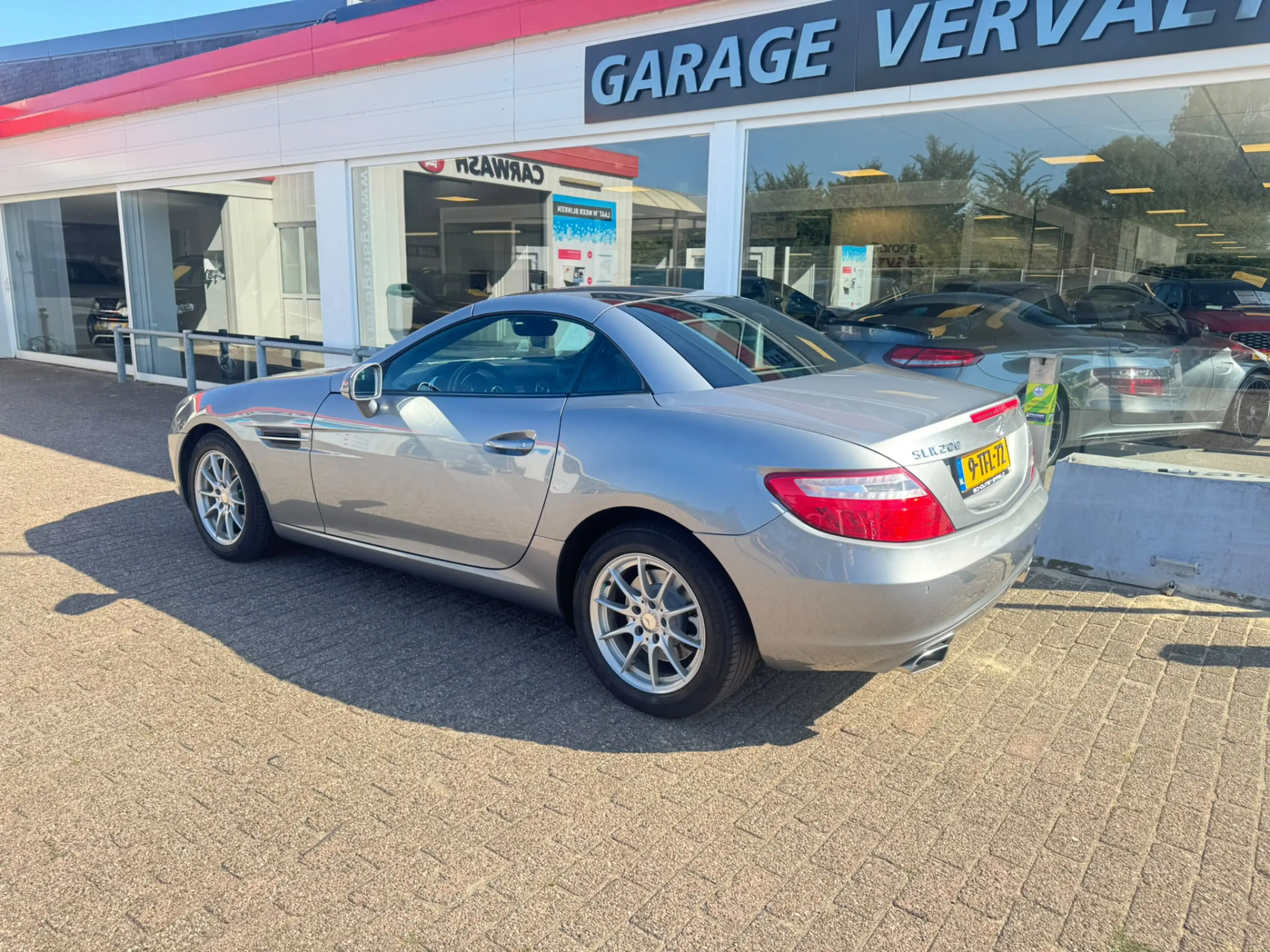 Mercedes-Benz SLK 200 — photo 7