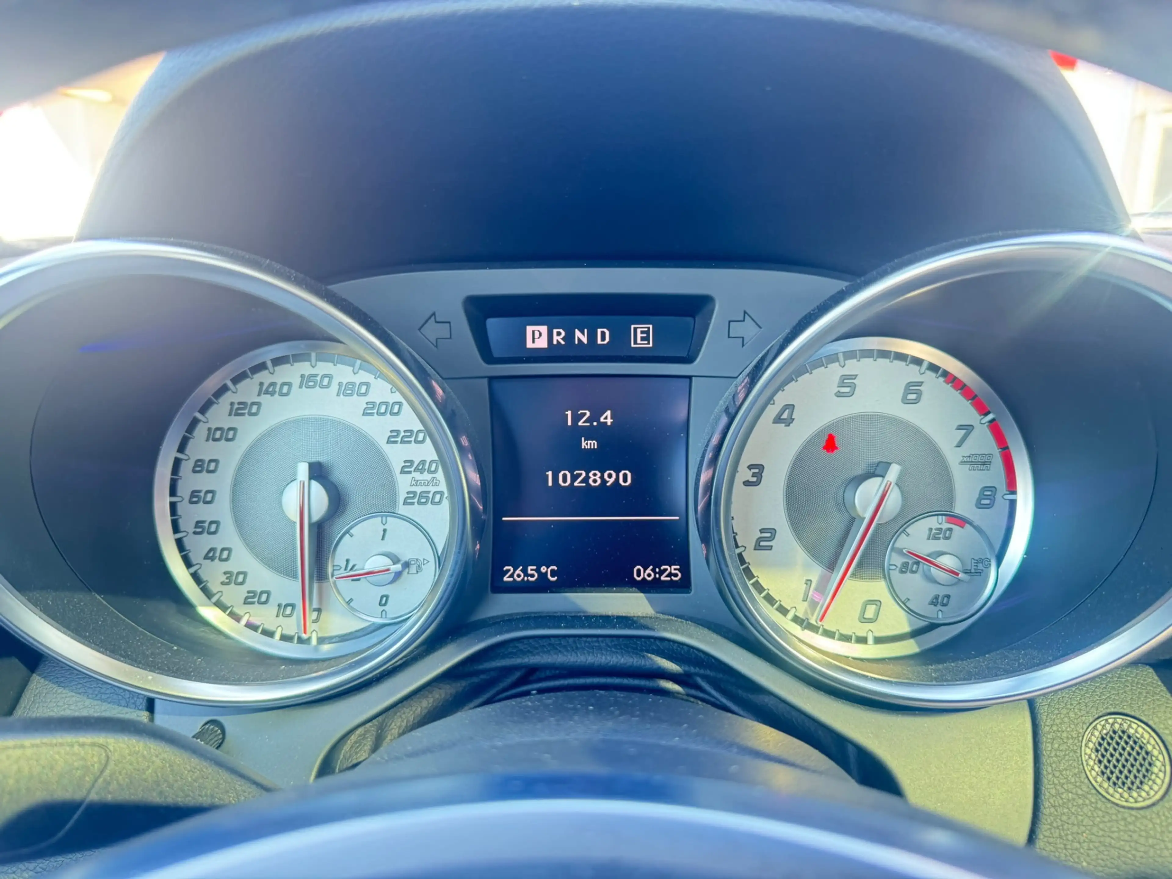 Mercedes-Benz SLK 200 — photo 12