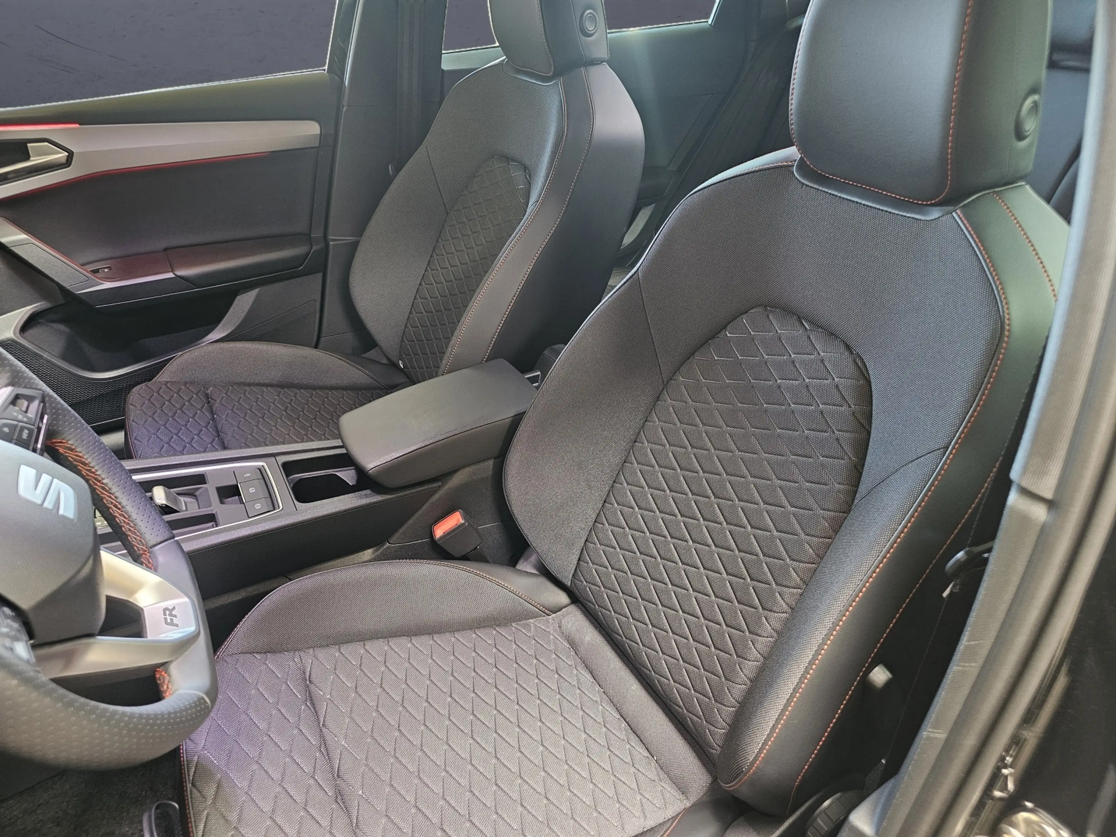 SEAT Leon e-Hybrid Sportstourer 1.5 TSI FR Business | All-in | ACC | — photo 21