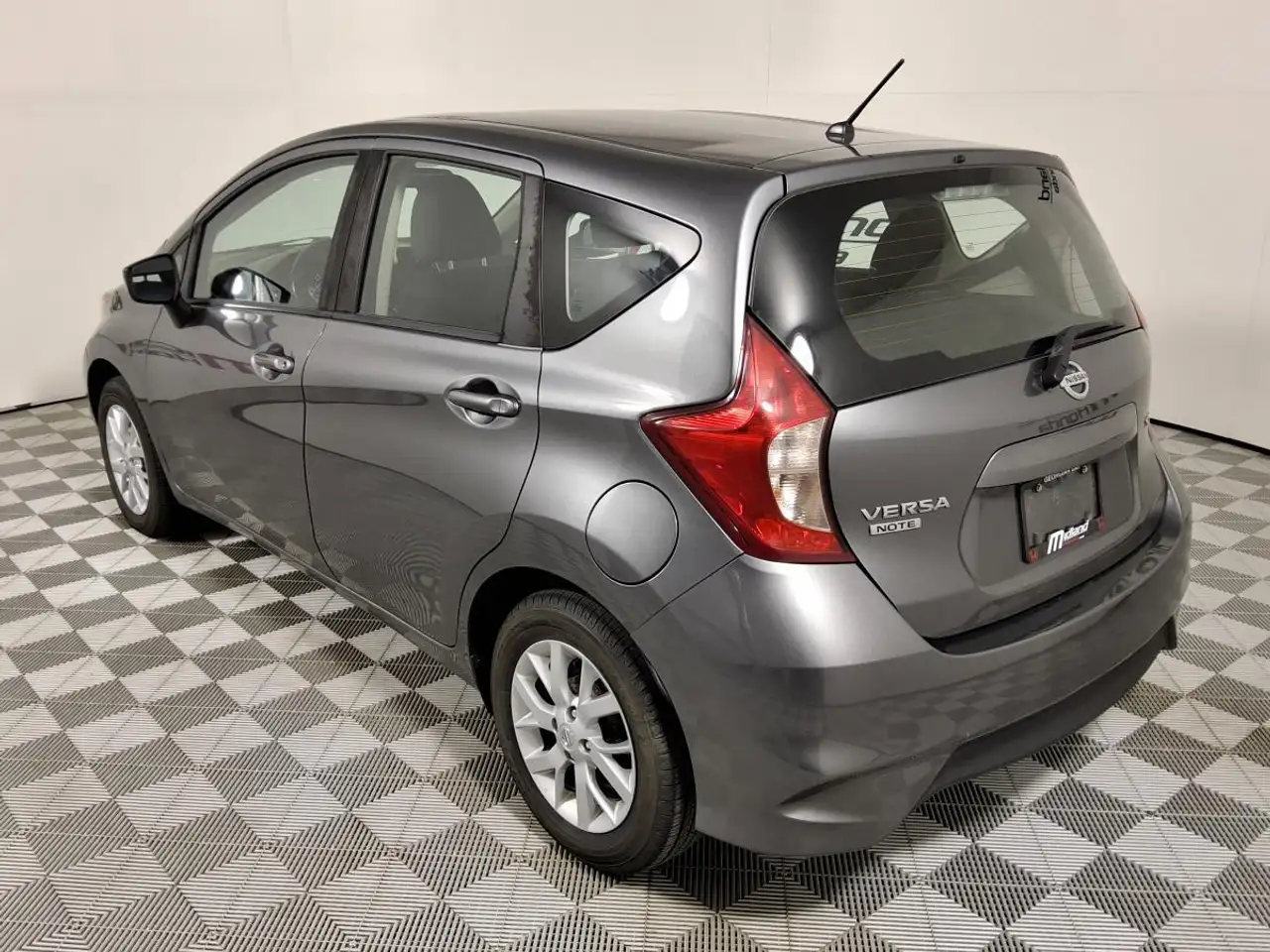 Nissan Note fotografie Nissan Note