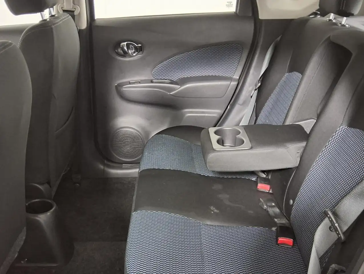 Nissan Note fotografie Nissan Note