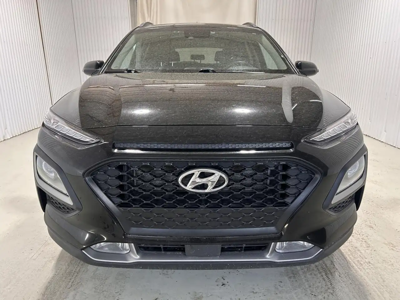 Hyundai KONA снимка Hyundai KONA