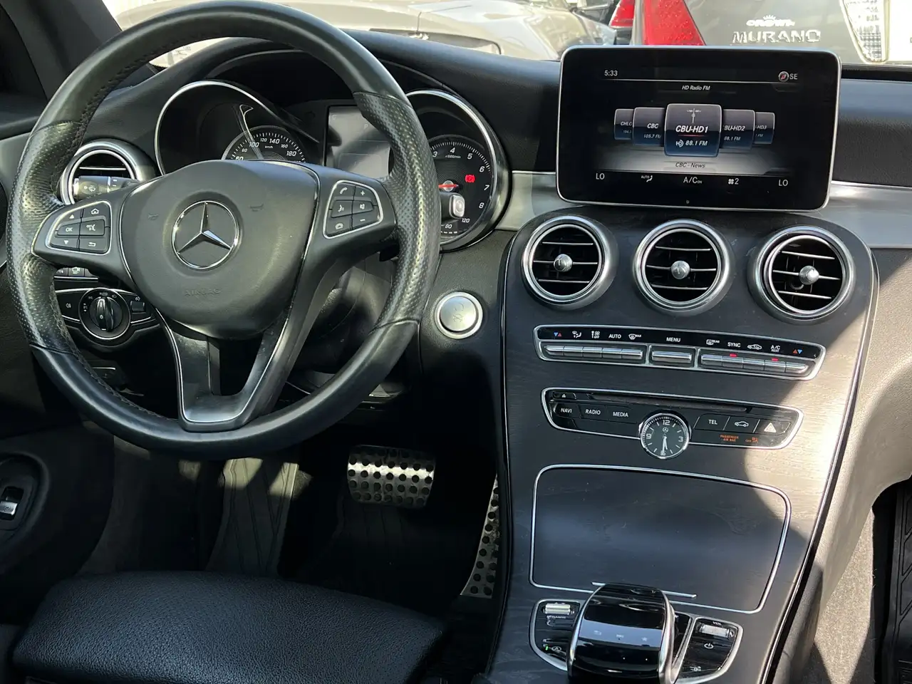 Mercedes-Benz C-Class снимка Mercedes-Benz C-Class