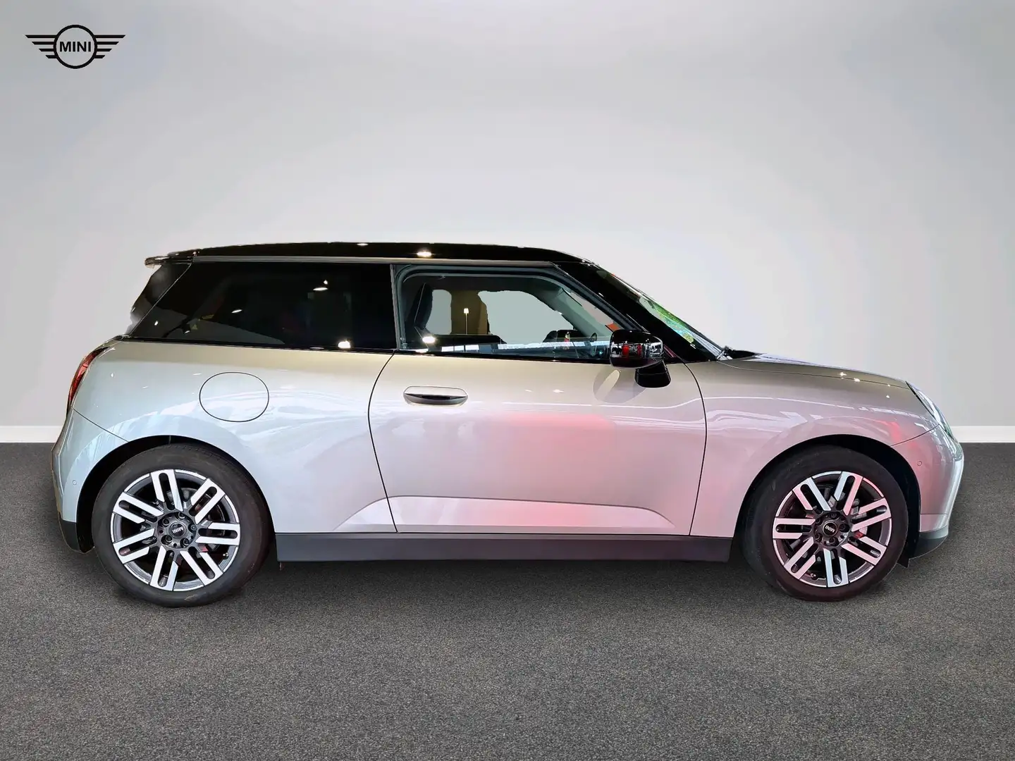 MINI Cooper SE Classic Trim Gris - 2