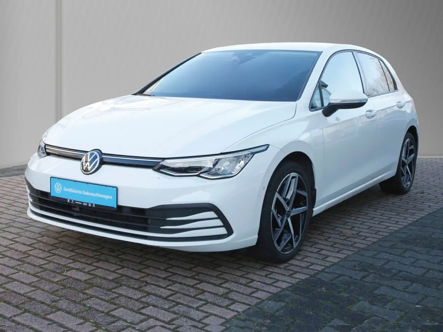 Volkswagen Golf VIII 1.5 eTSI DSG Life 18" Navi+VC ACC LED PDC ... Weiß - 2