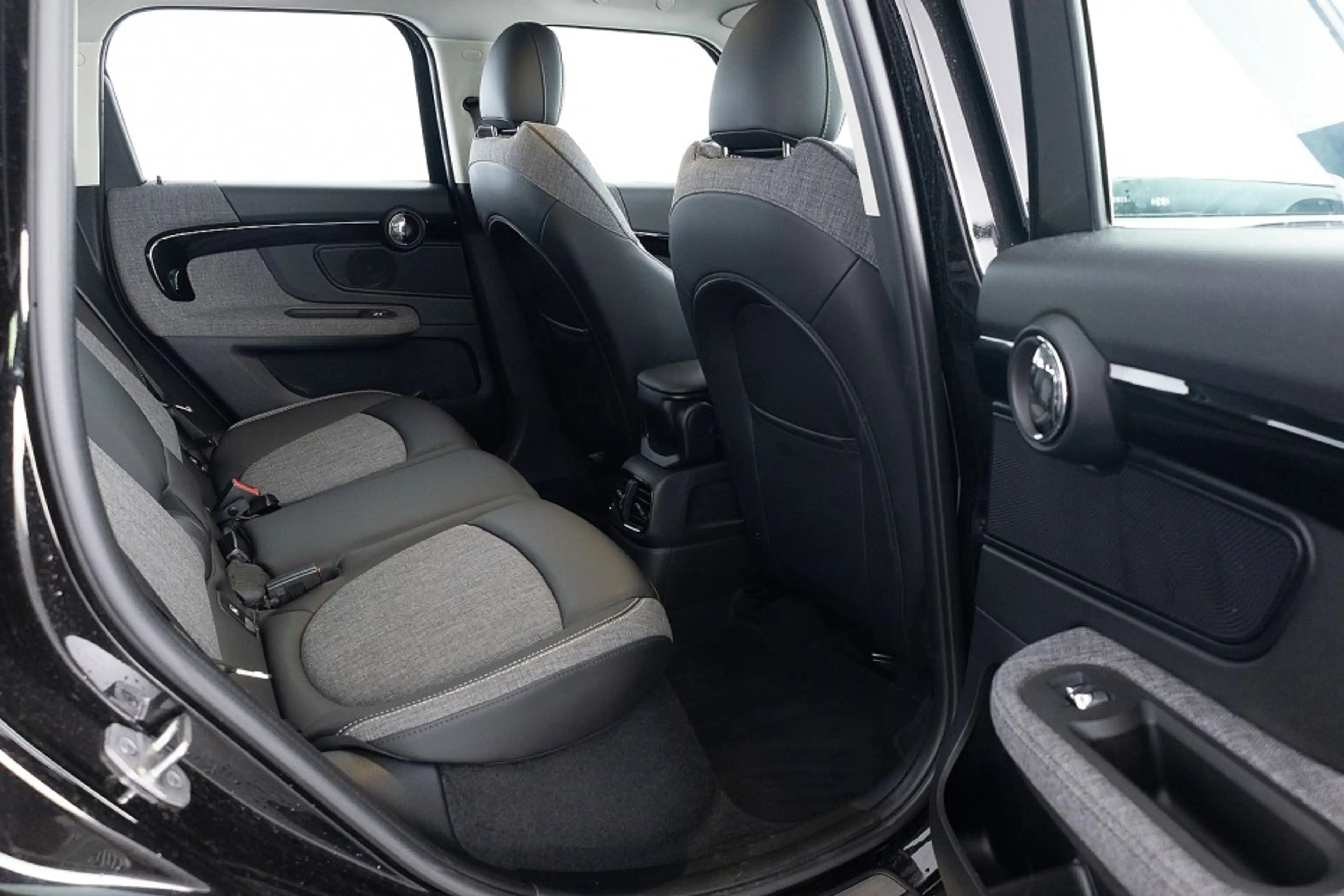 MINI Cooper SE Countryman 1.5 ALL4 | Half LEDER | Head-Up | CAMERA | Full LE — photo 7