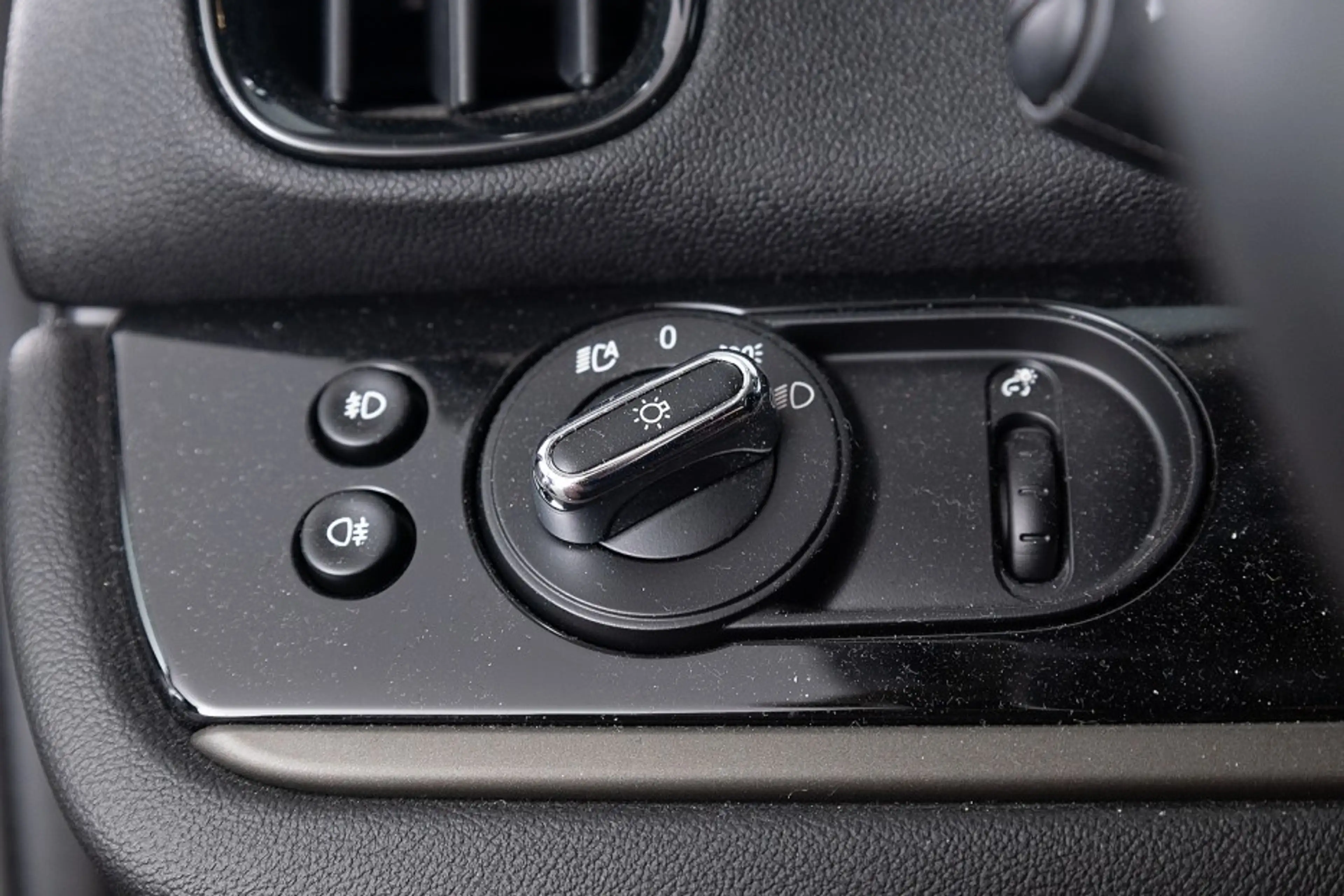 MINI Cooper SE Countryman 1.5 ALL4 | Half LEDER | Head-Up | CAMERA | Full LE — photo 10