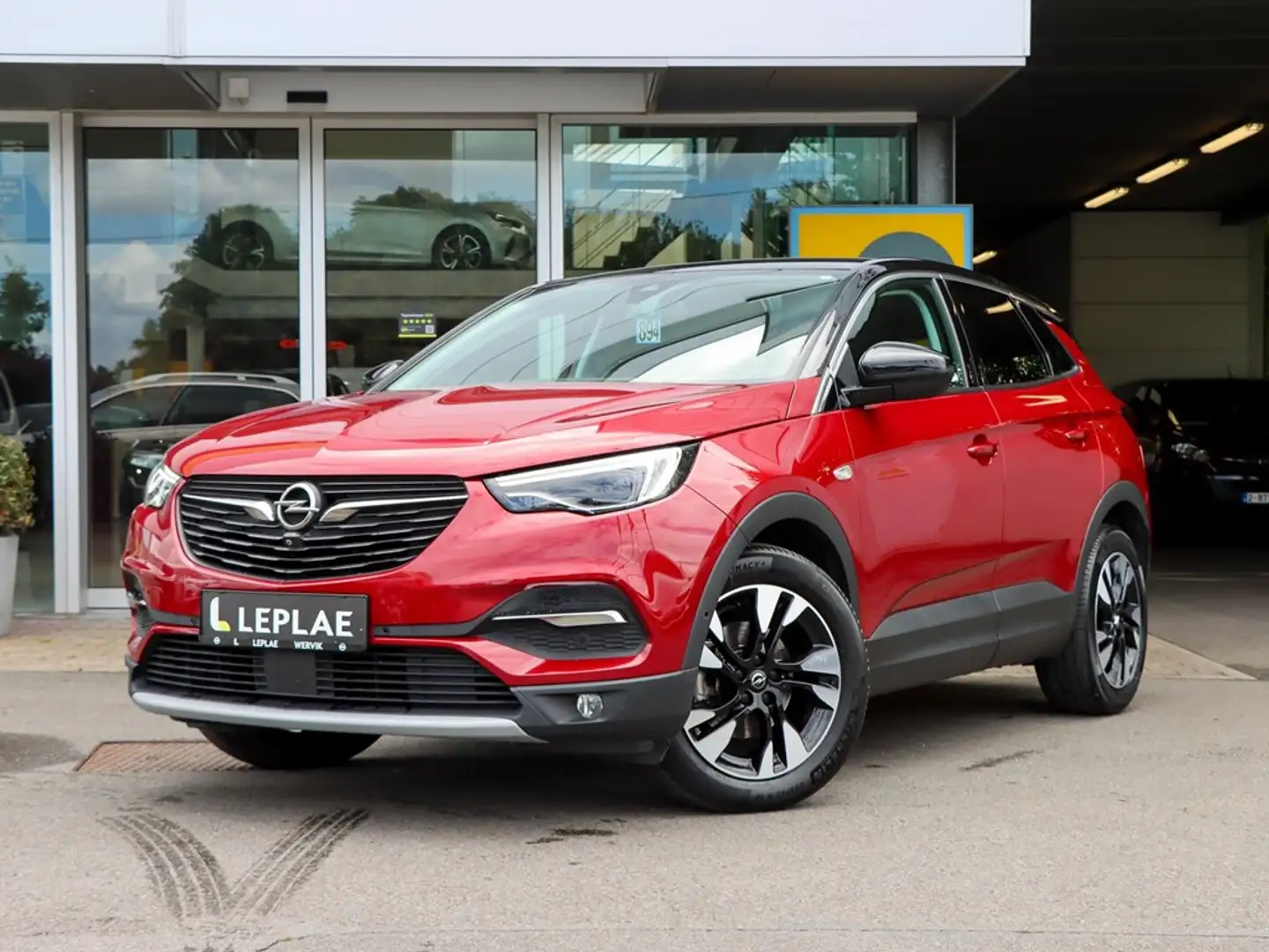 Opel Grandland X ULTIMATE 1.2T  AT8 130PK|NAVI|CAMERA|TREKHAAK Rood - 1