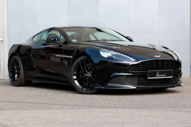 Aston Martin Vanquish S, wenig KM, Scheckheftgepflegt