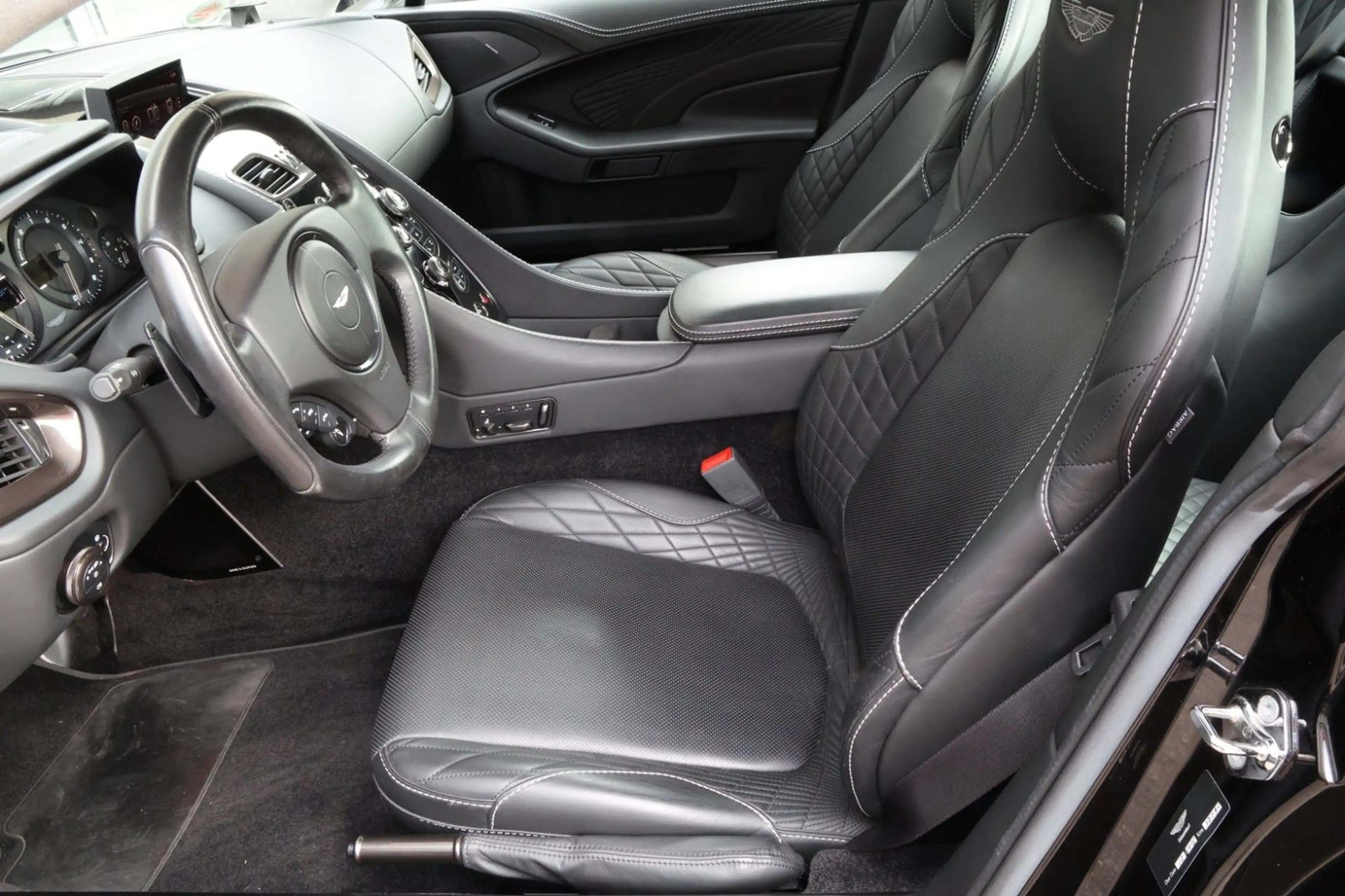 Aston Martin Vanquish S, wenig KM, Scheckheftgepflegt — photo 5