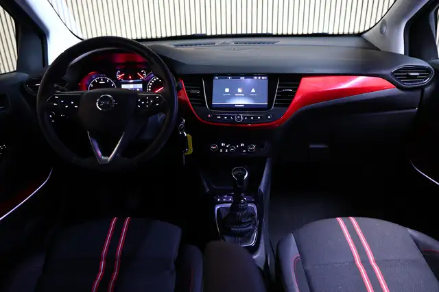 Opel Crossland view 2