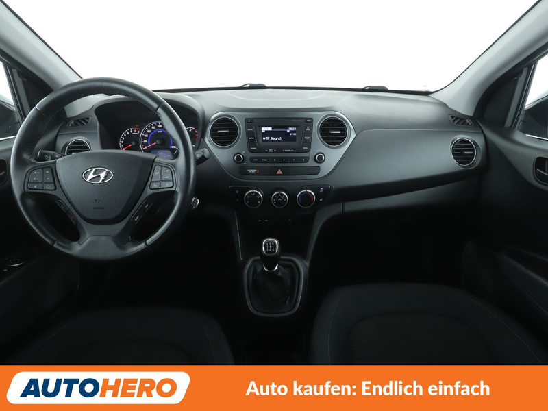 Hyundai i10 1.2 YES! *TEMPO*SHZ*ALU*KLIMA* — photo 12