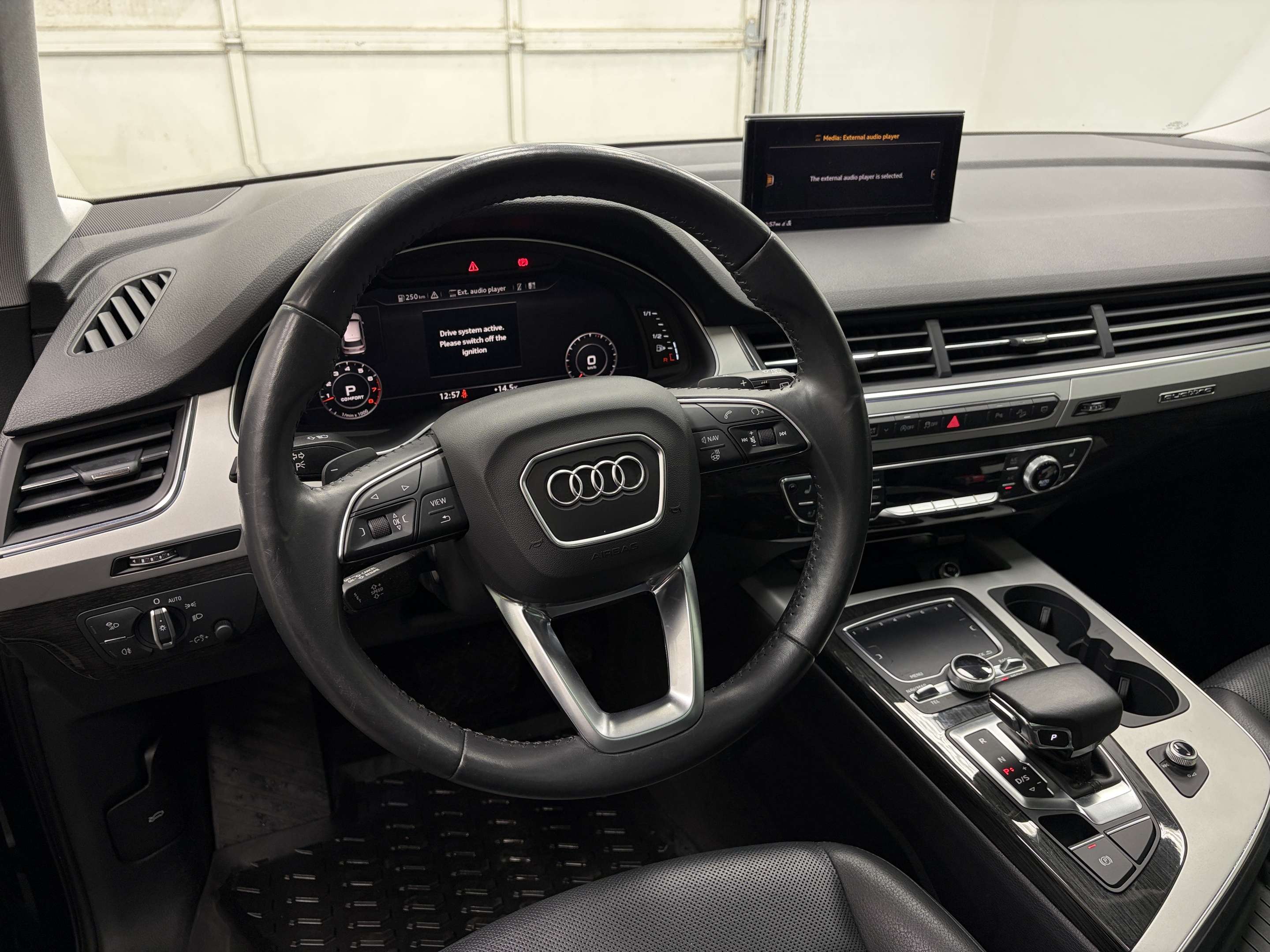 2019 Audi Q7 PROGRESSIV 55, 3.0L, TOIT PANO, SIEGES CHAUFFANTS 3,000 cc 6 cyl thumb 19