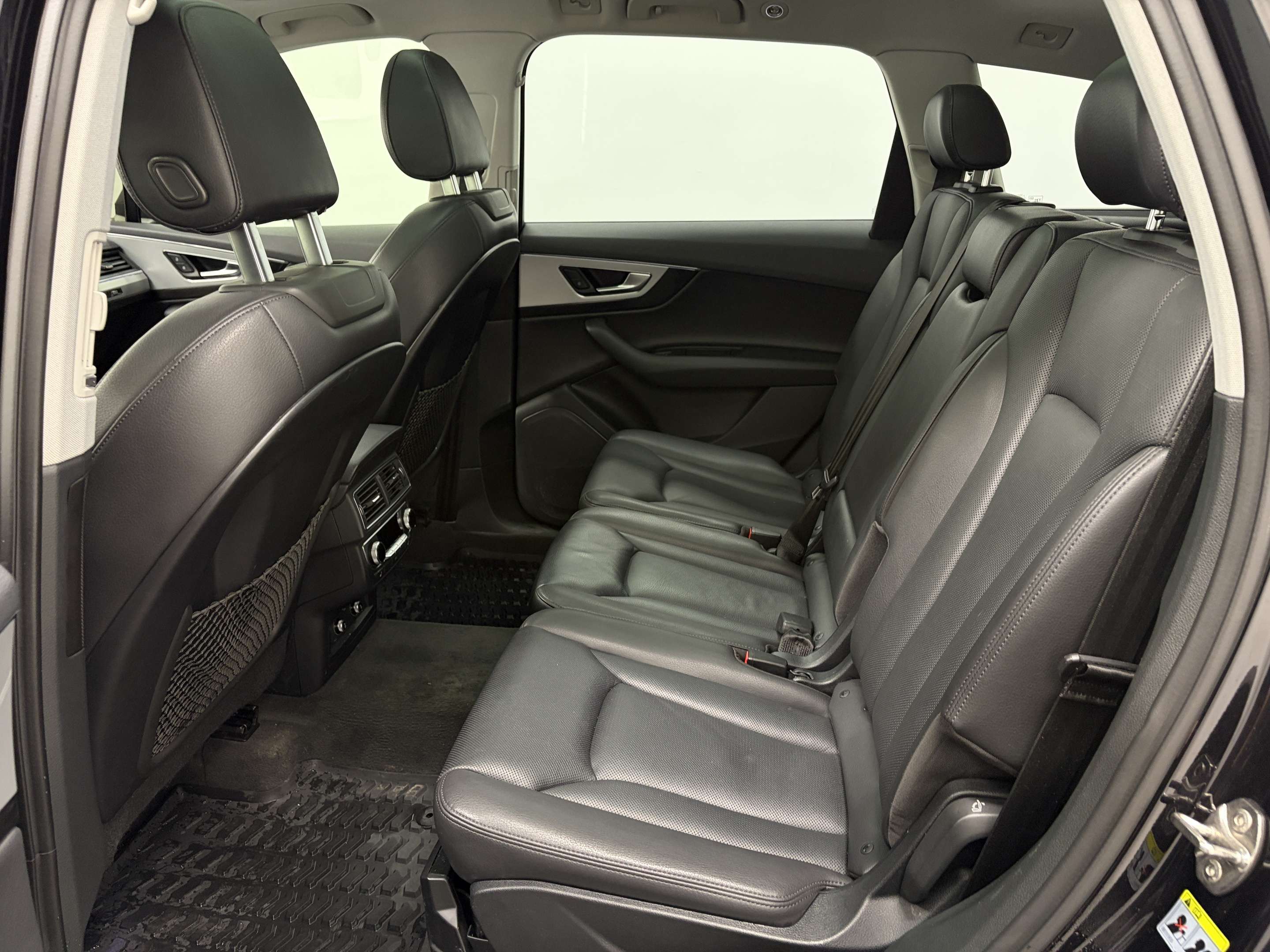 2019 Audi Q7 PROGRESSIV 55, 3.0L, TOIT PANO, SIEGES CHAUFFANTS 3,000 cc 6 cyl thumb 33