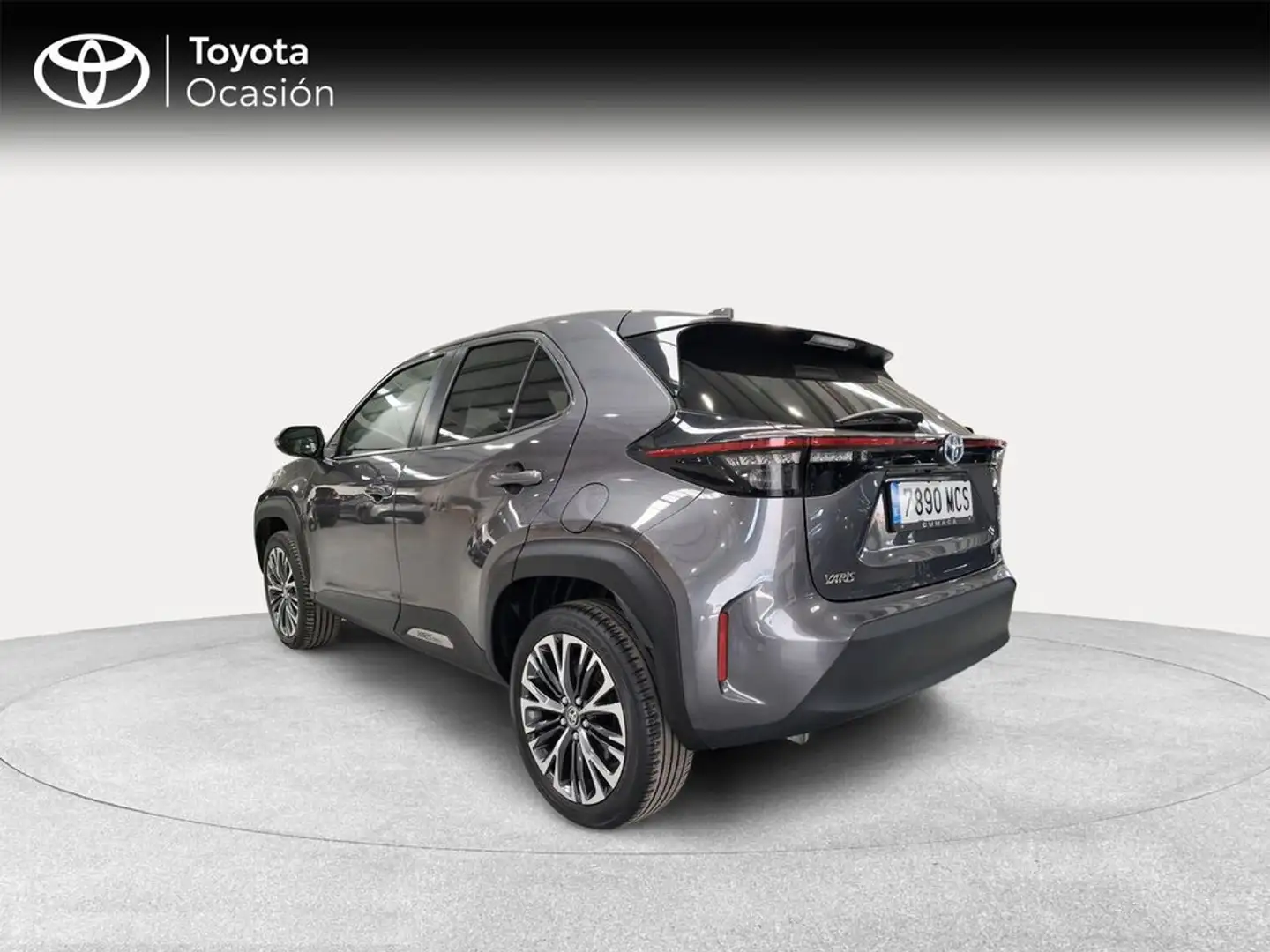 Toyota Yaris Cross 120H Style Gris - 2