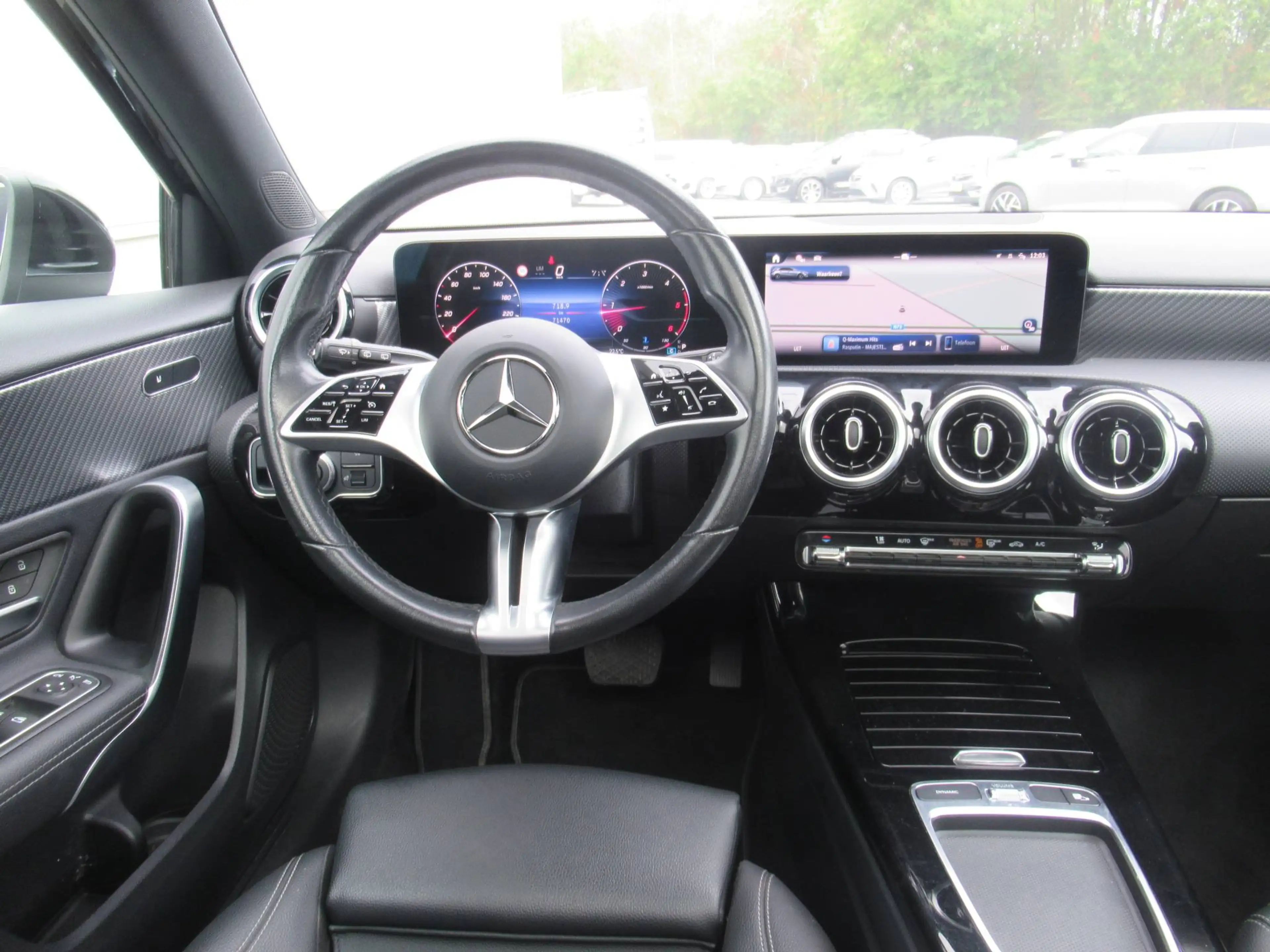 Mercedes-Benz A 180 d Aut. /€18.999 netto / Pano / 1/2 Leder / Navi / Camera / ... — photo 14