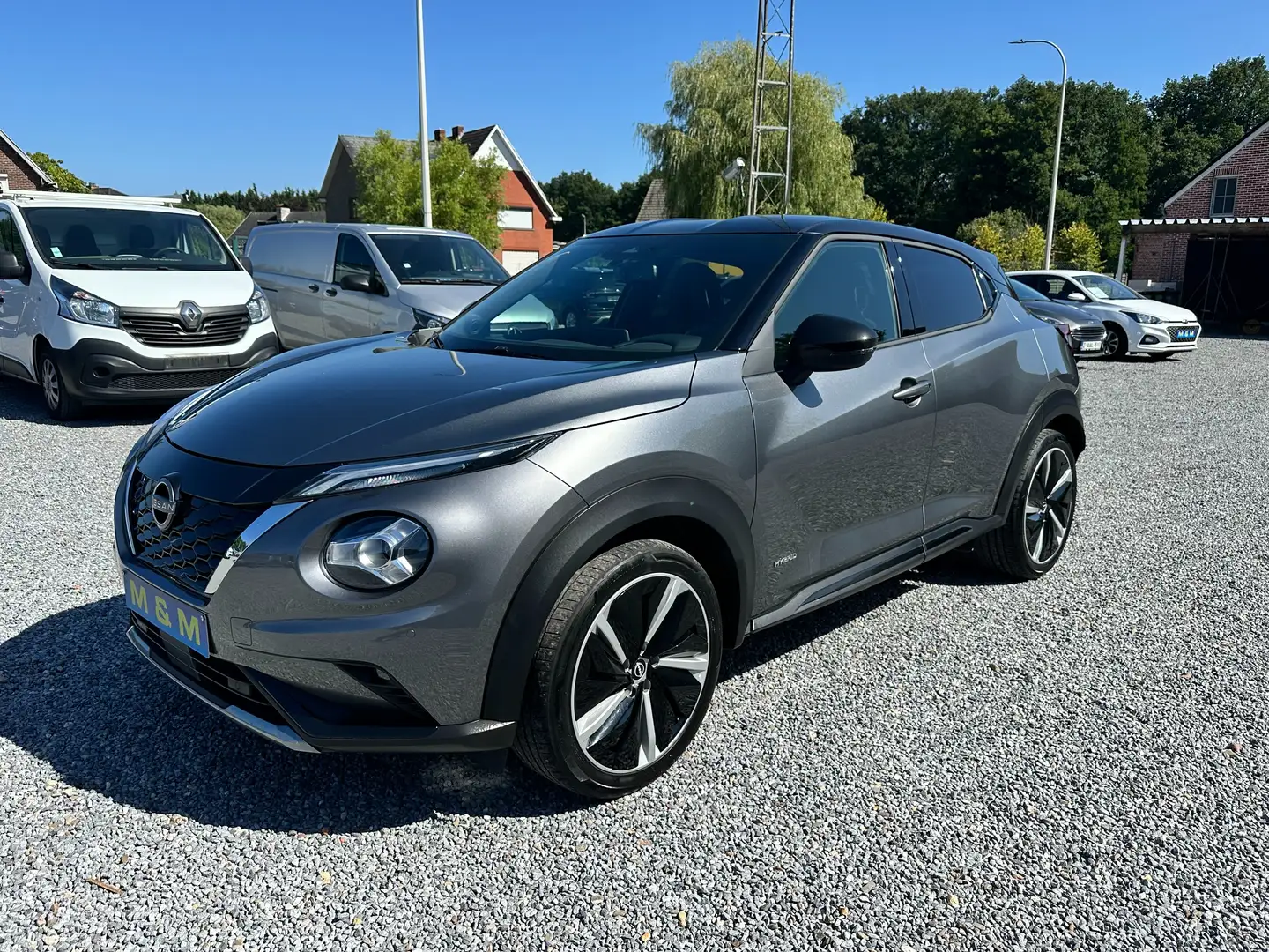 Nissan Juke N-Design ** Garantie tot 2029 ** Leder/camera/.. Gris - 1